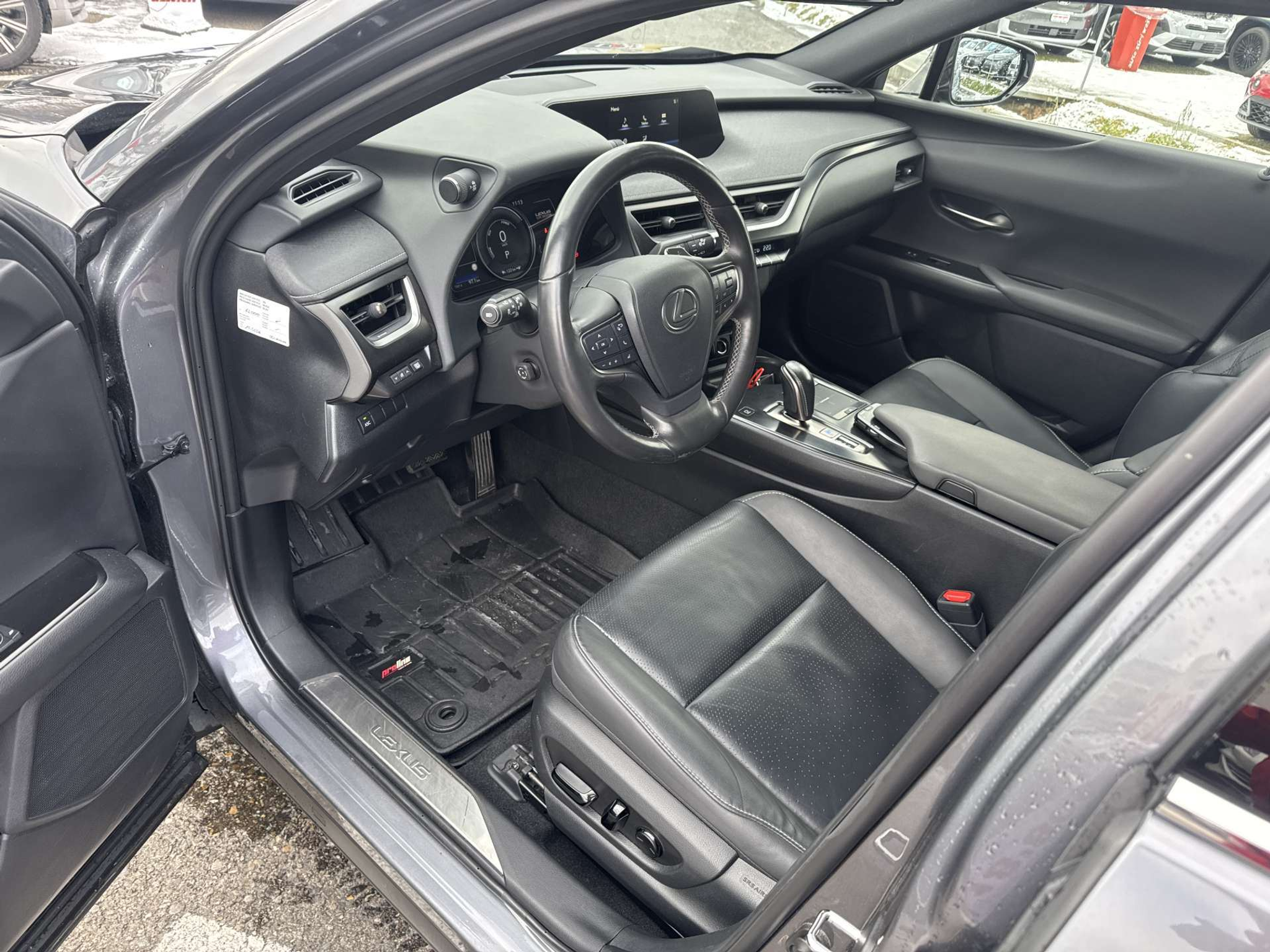 listing desktop thumbnail image 5