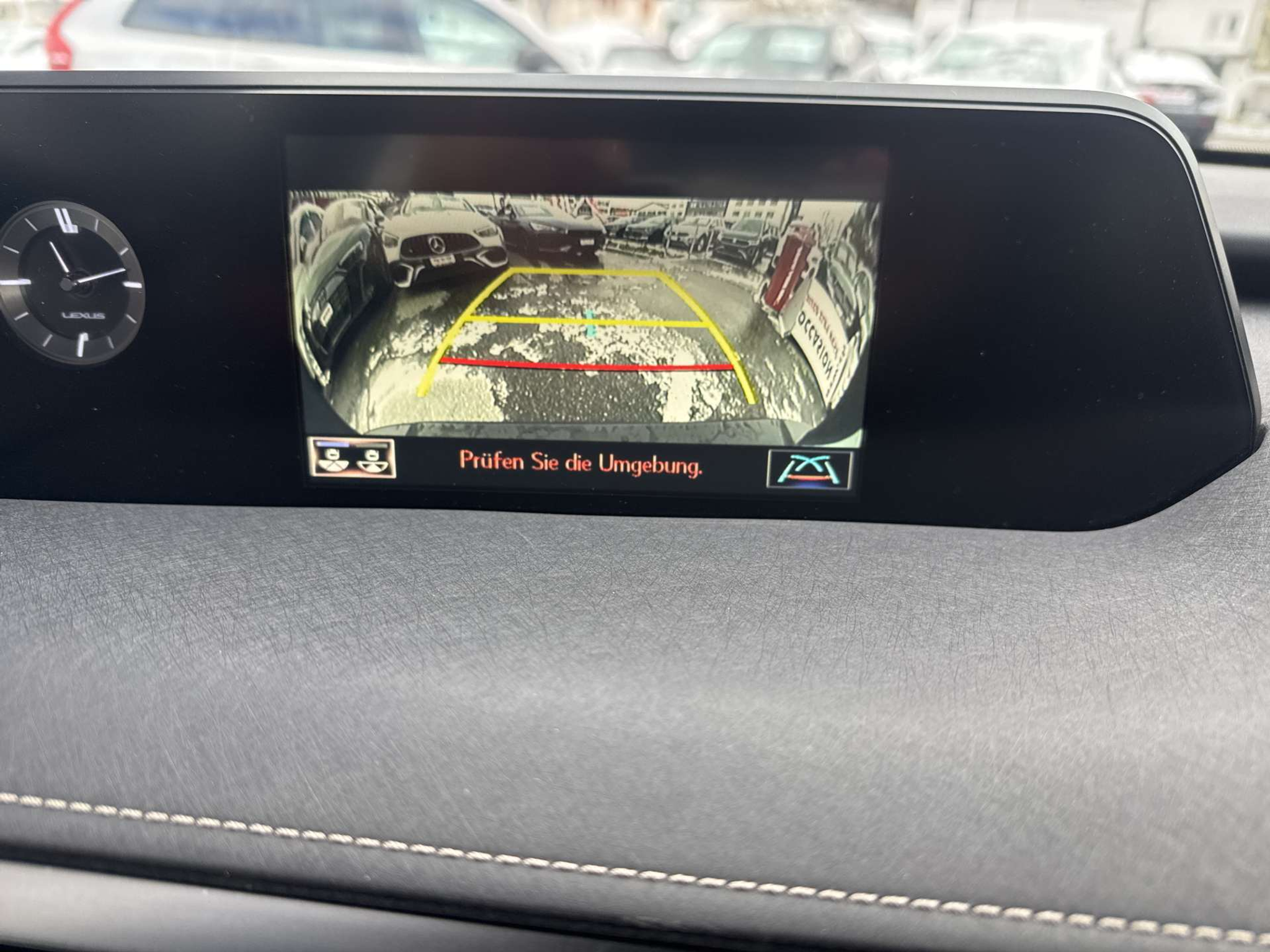 listing desktop thumbnail image 9