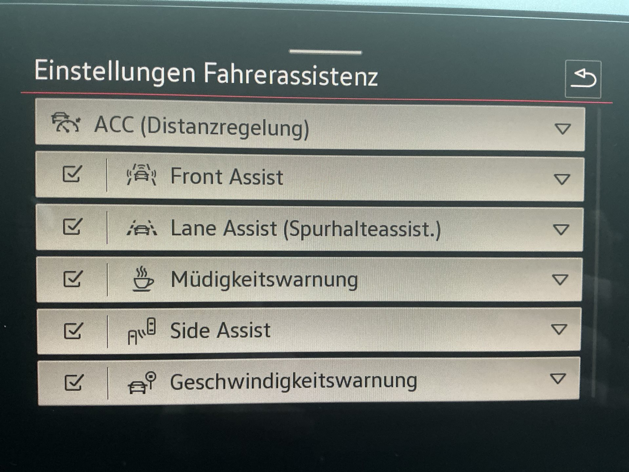 listing desktop thumbnail image 17