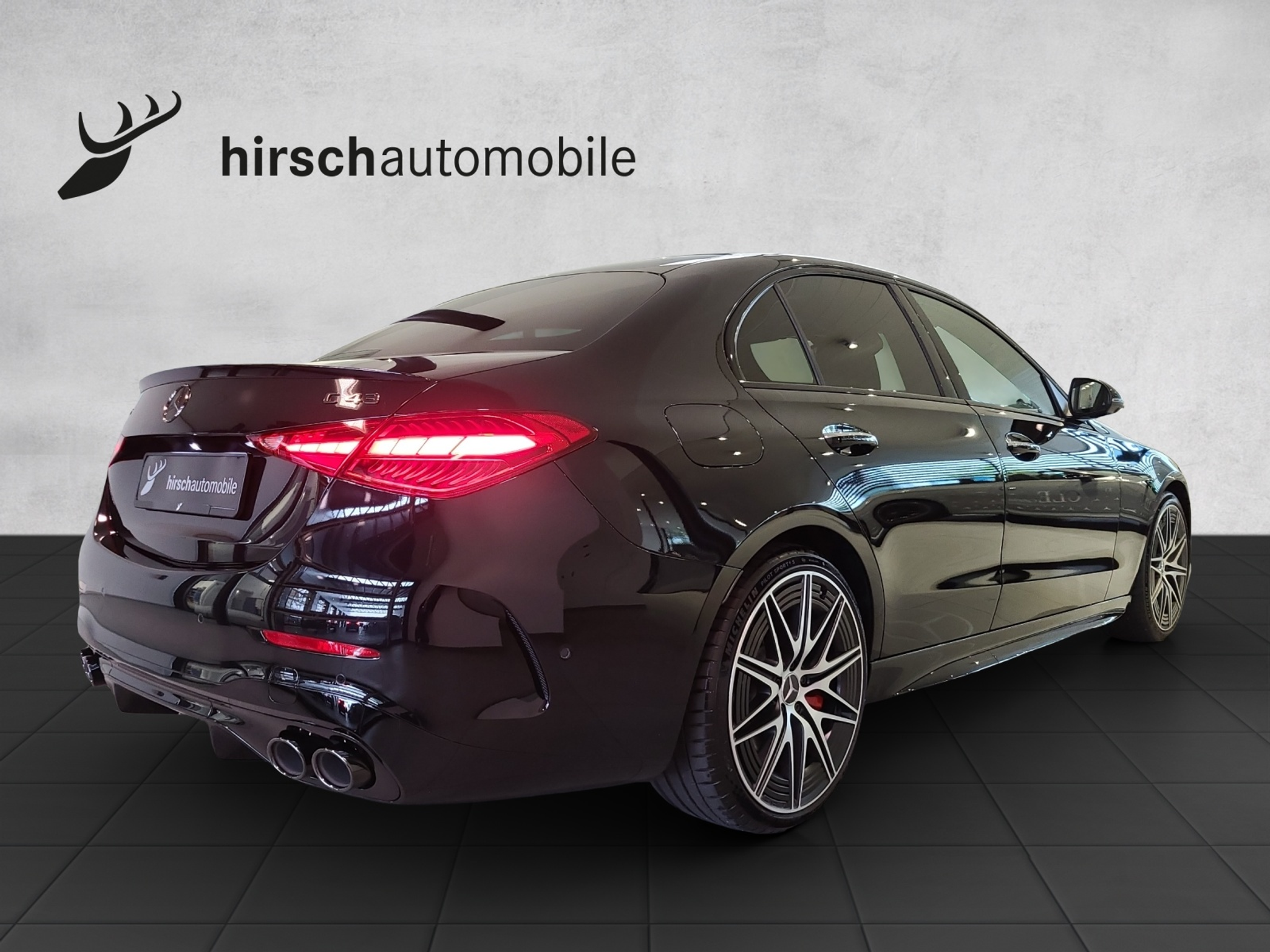 listing desktop thumbnail image 3