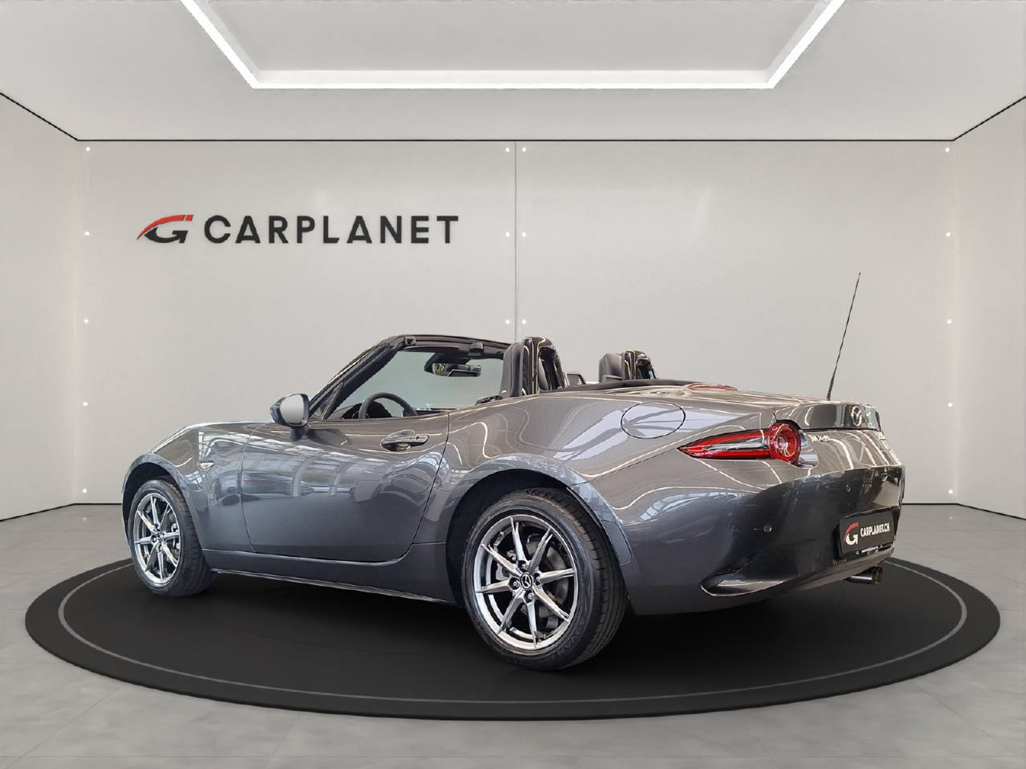 listing desktop thumbnail image 2