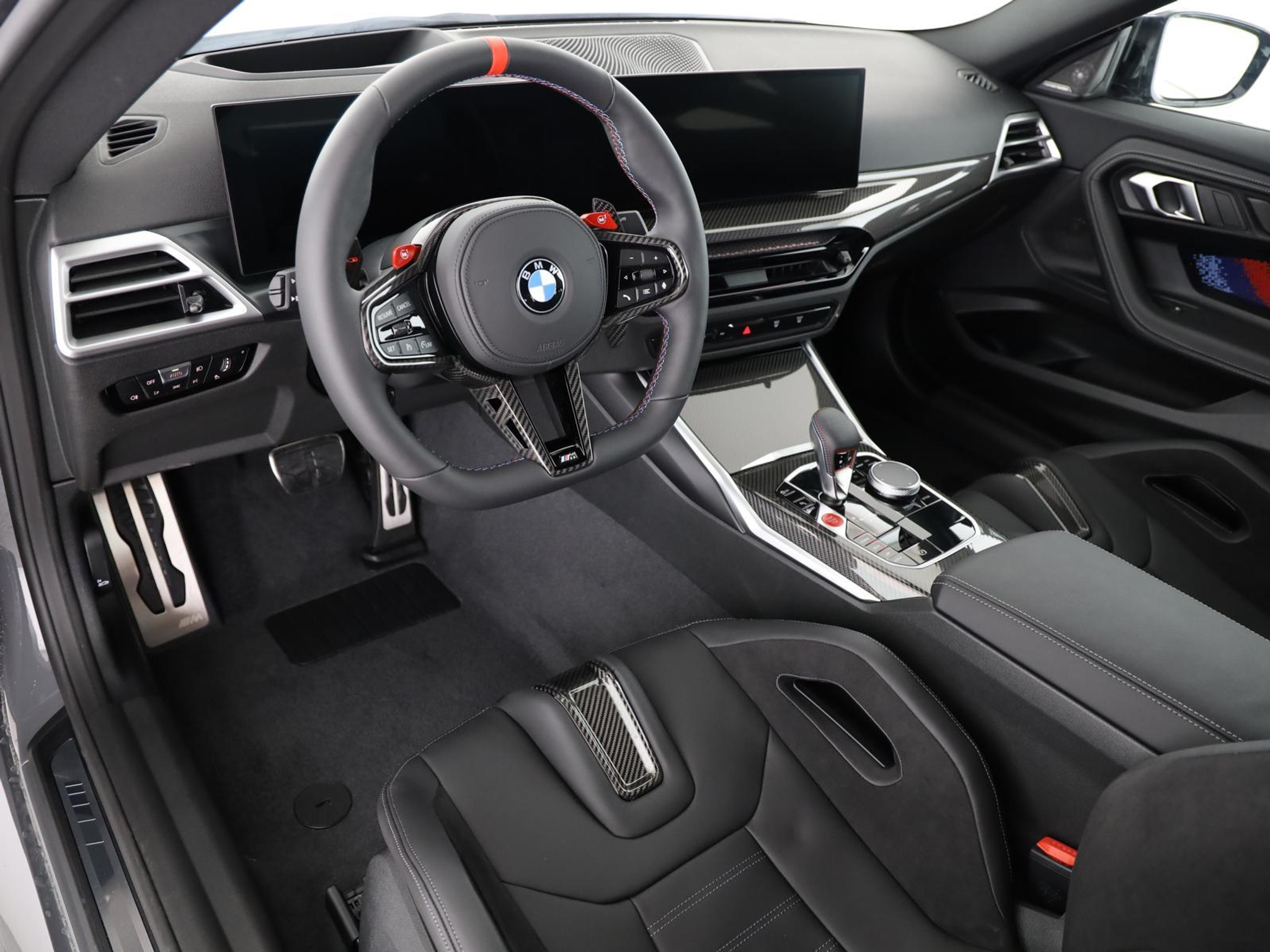 listing desktop thumbnail image 9