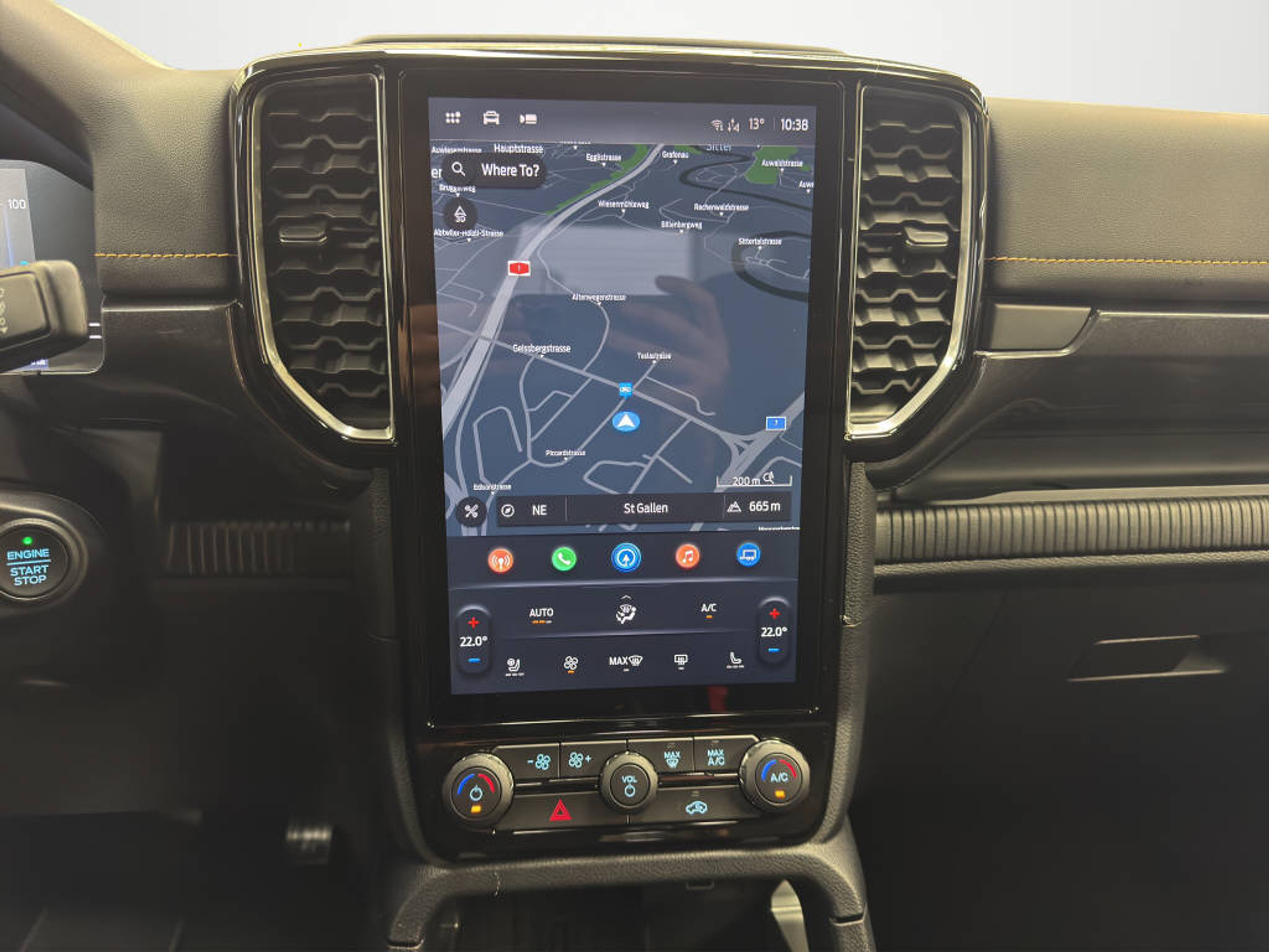 listing desktop thumbnail image 11