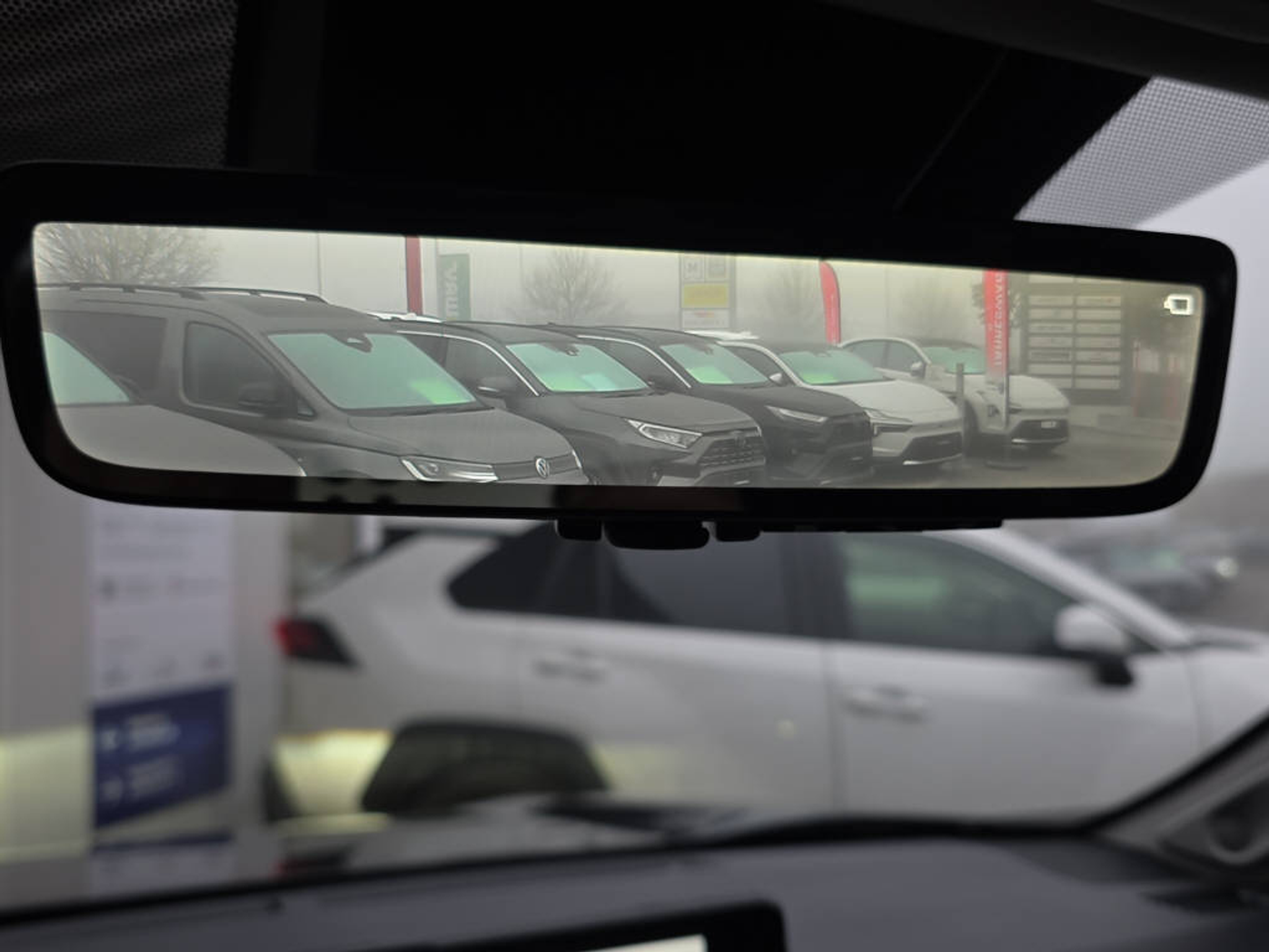 listing desktop thumbnail image 26