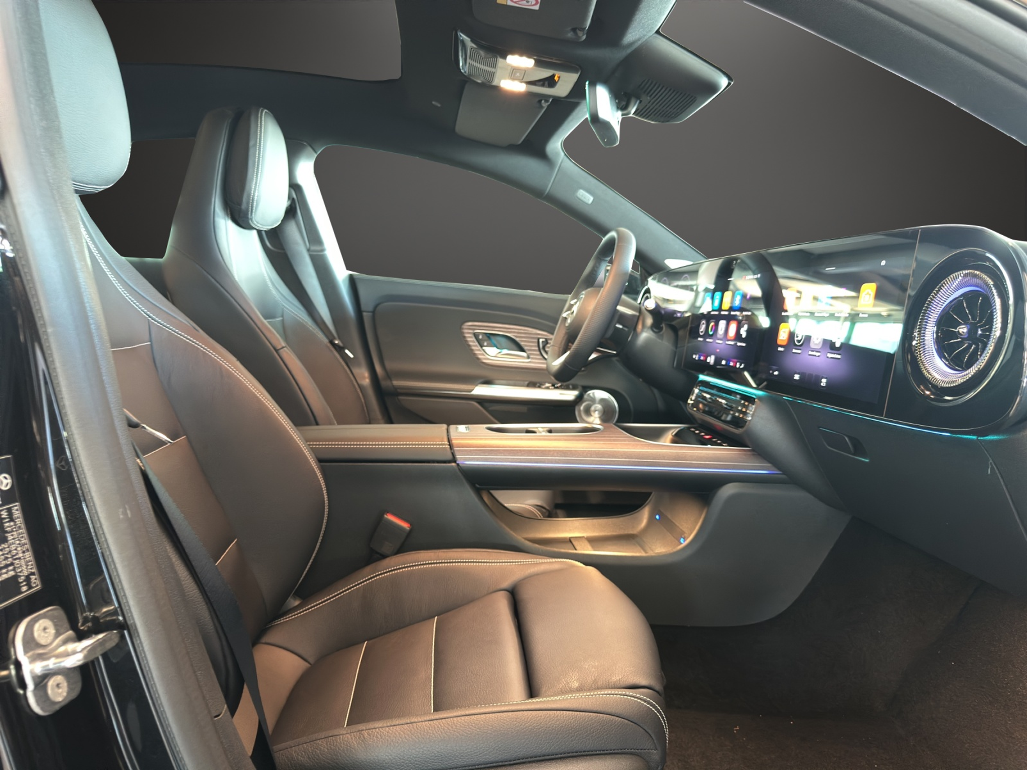 listing desktop thumbnail image 10