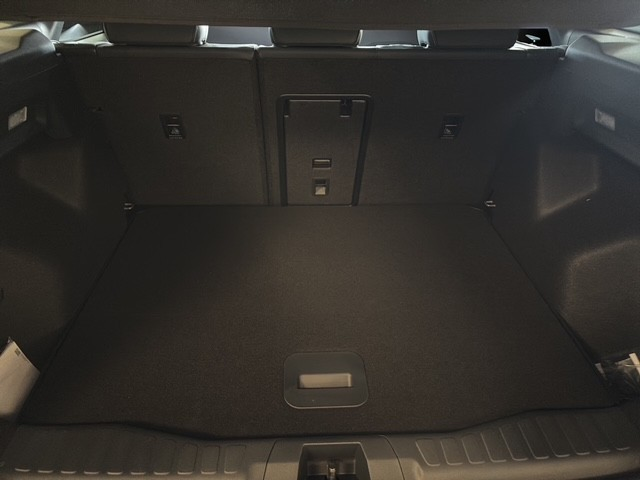 listing desktop thumbnail image 7