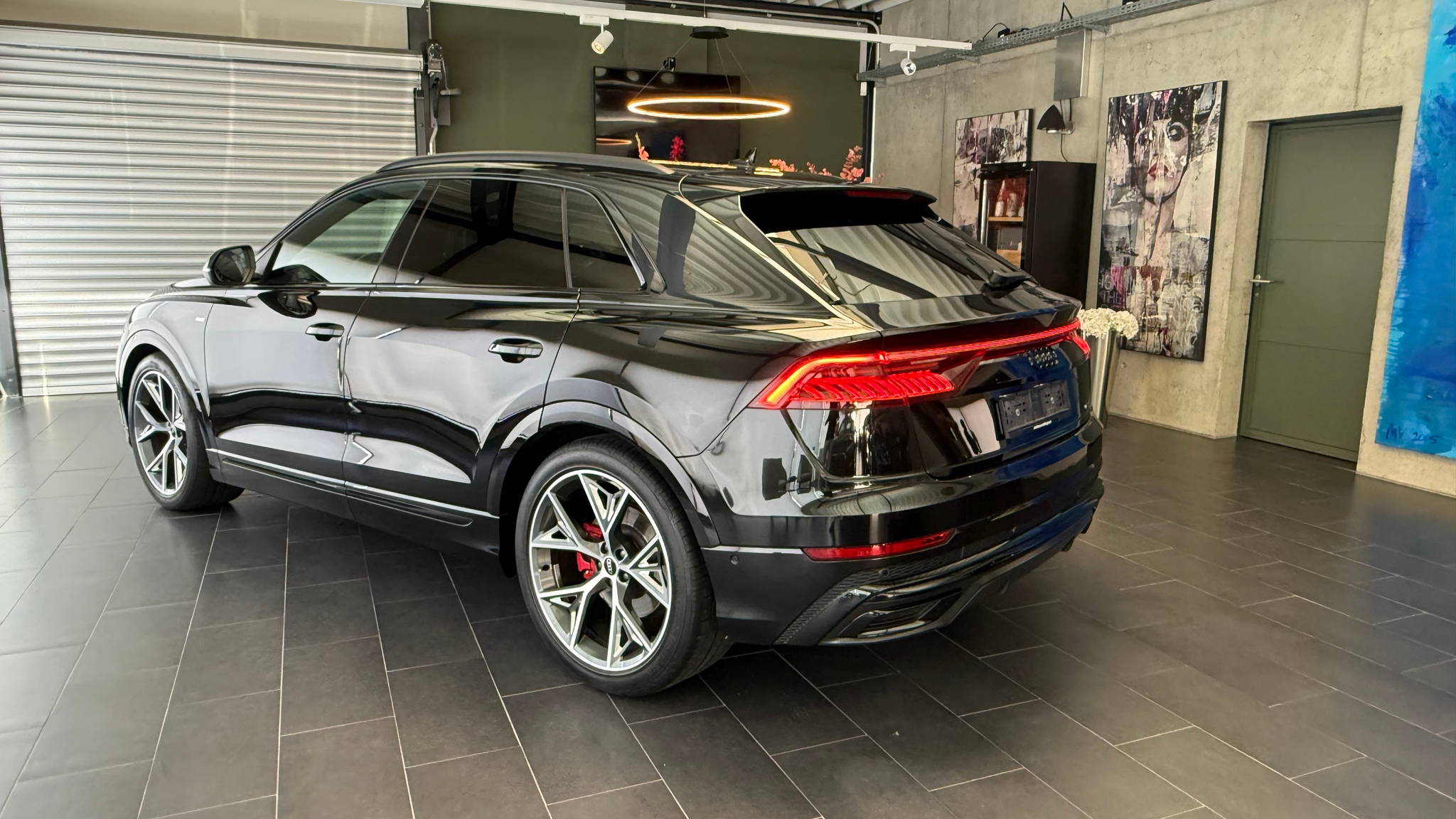 listing desktop thumbnail image 6