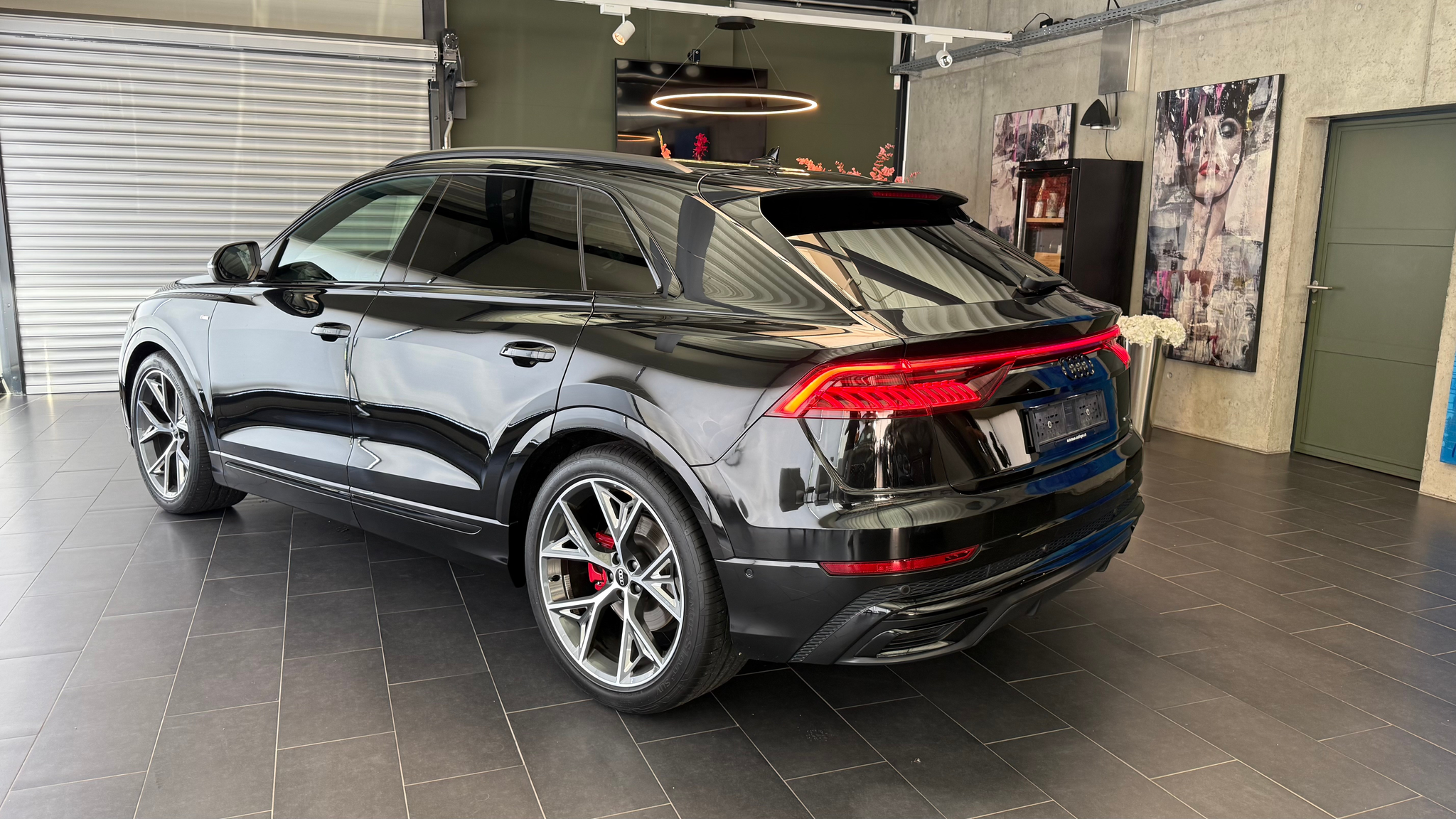 listing desktop thumbnail image 7