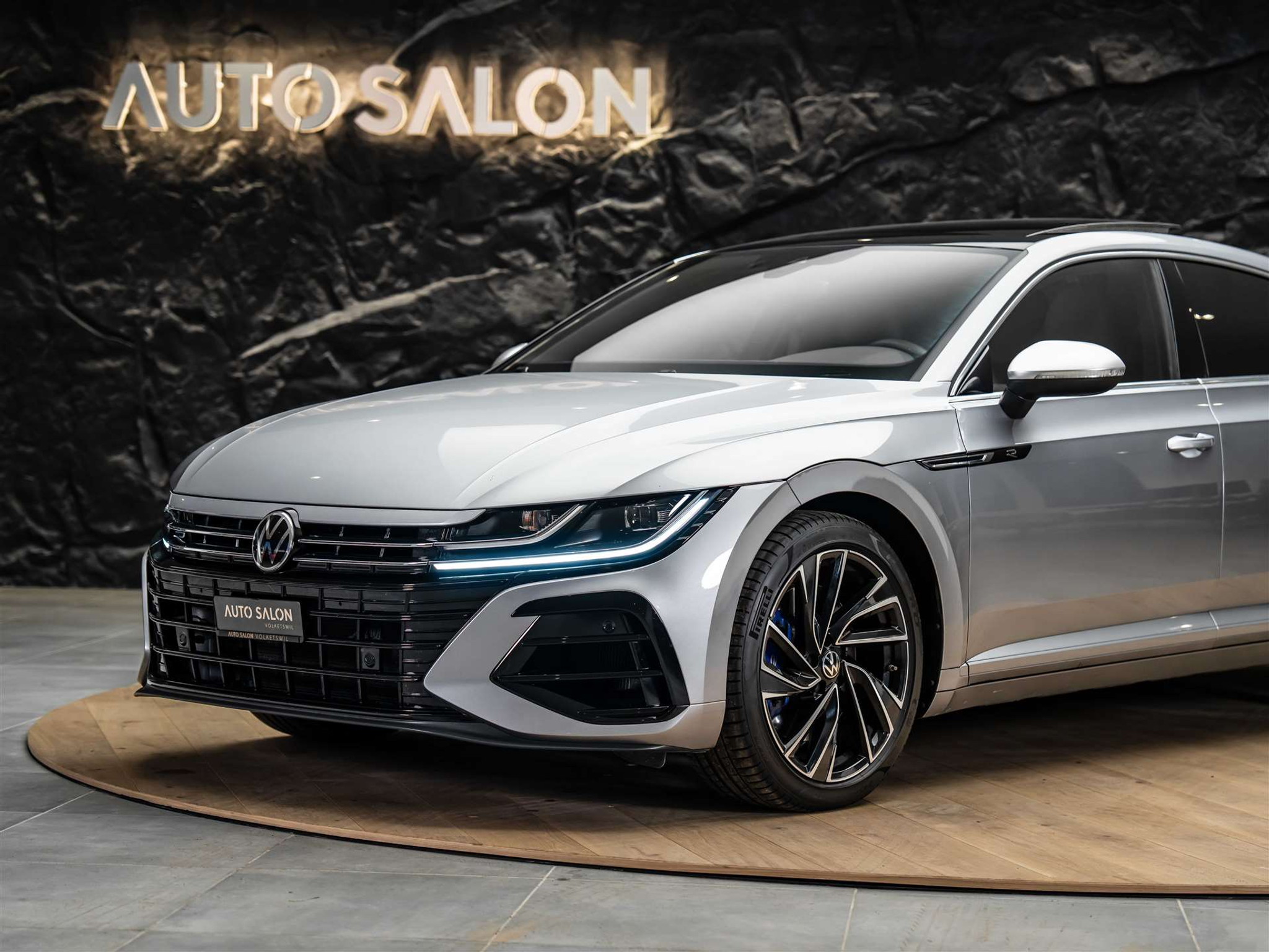 listing desktop thumbnail image 10