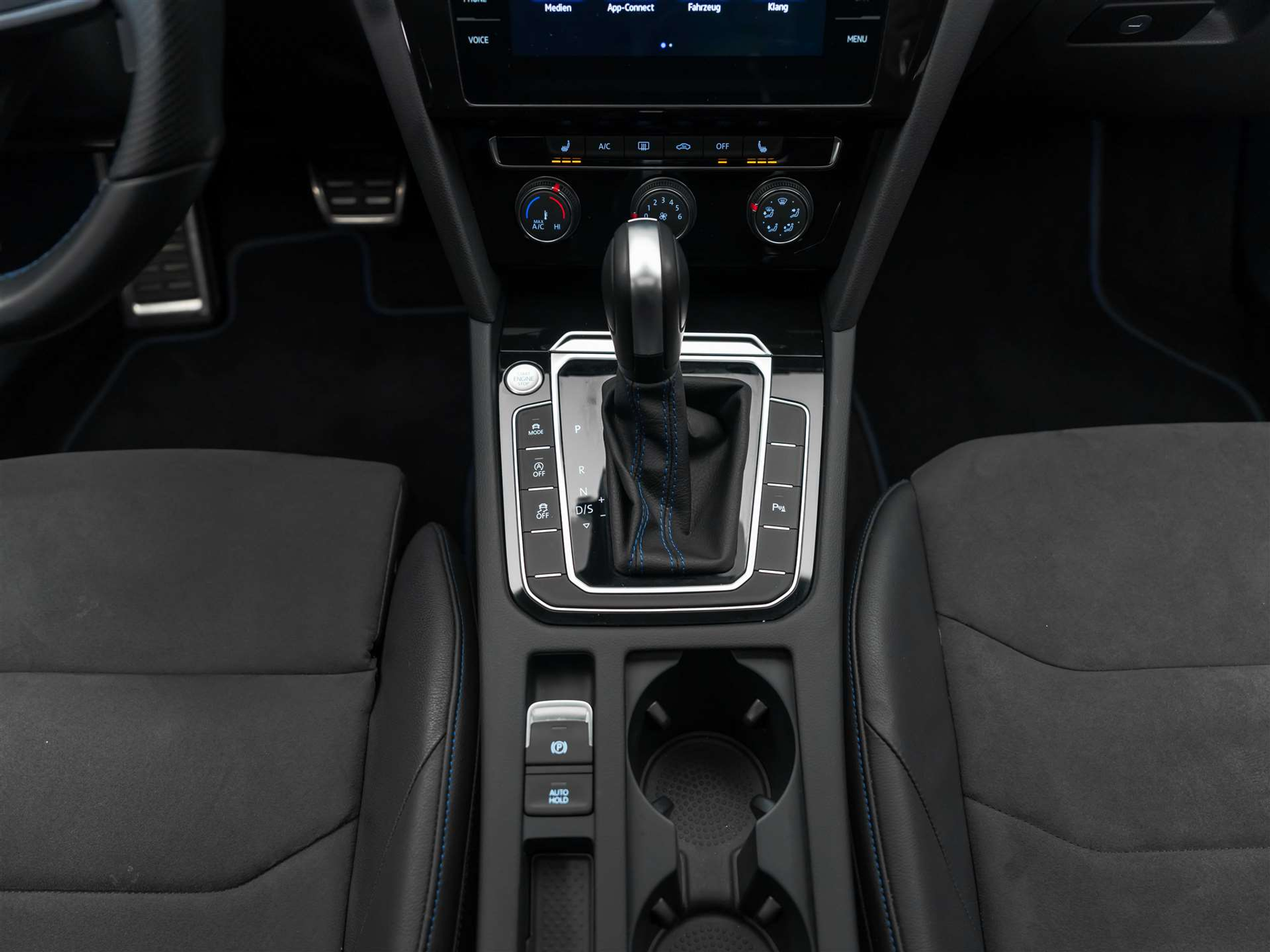 listing desktop thumbnail image 31