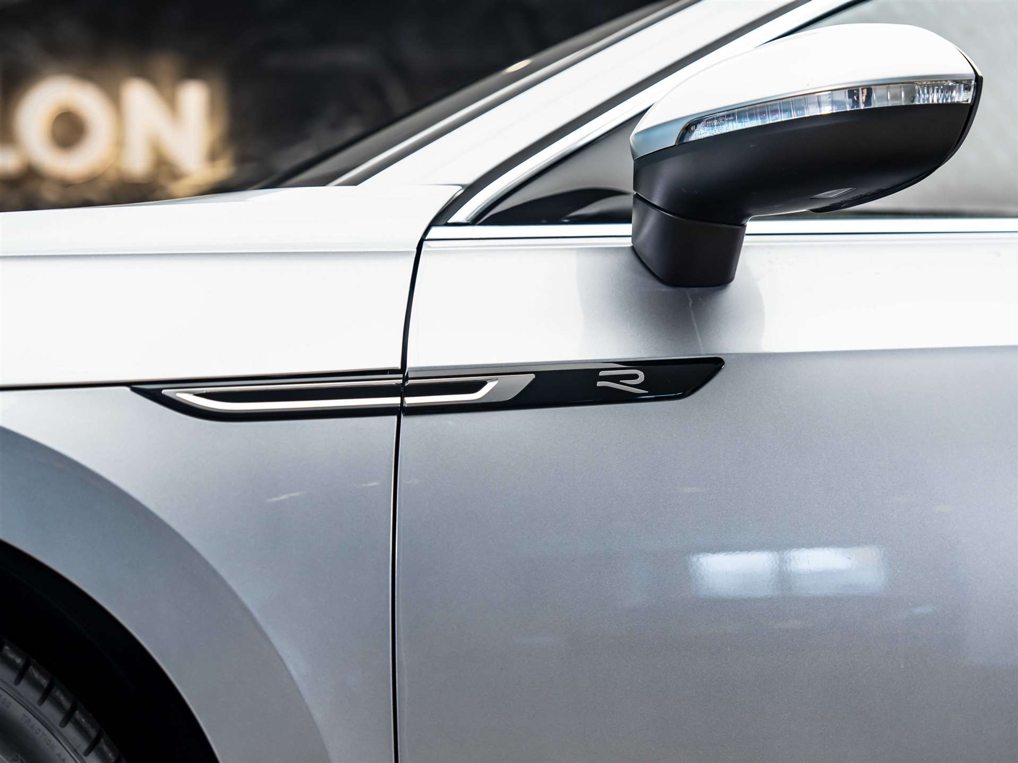 listing desktop thumbnail image 13