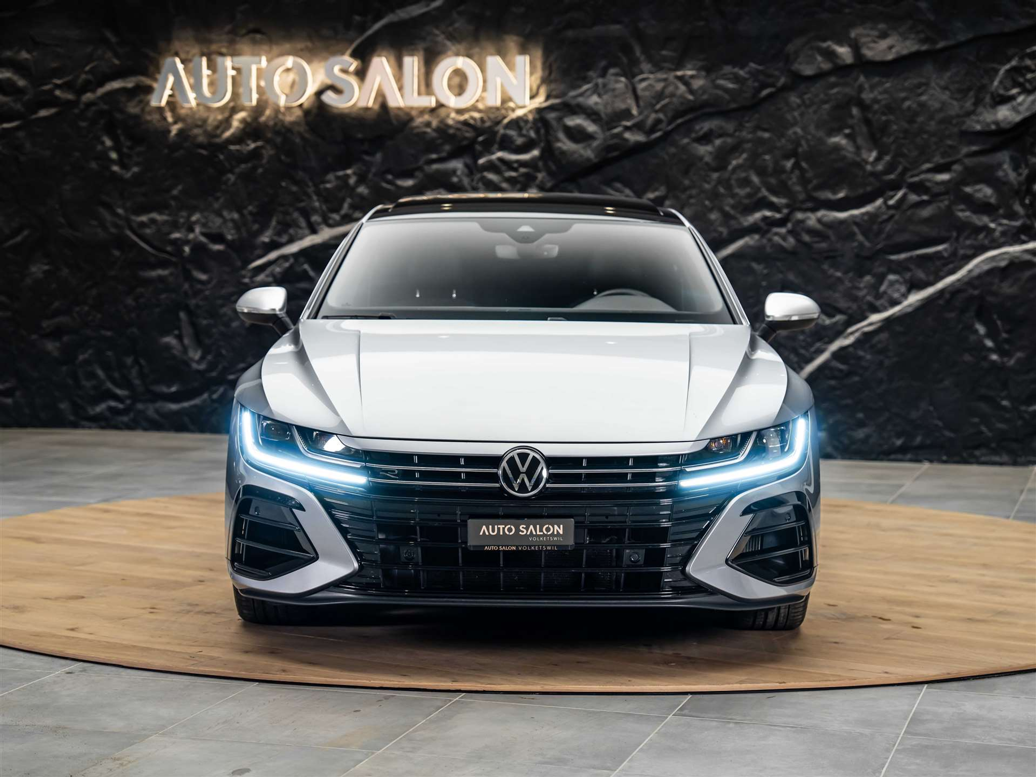 listing desktop thumbnail image 7