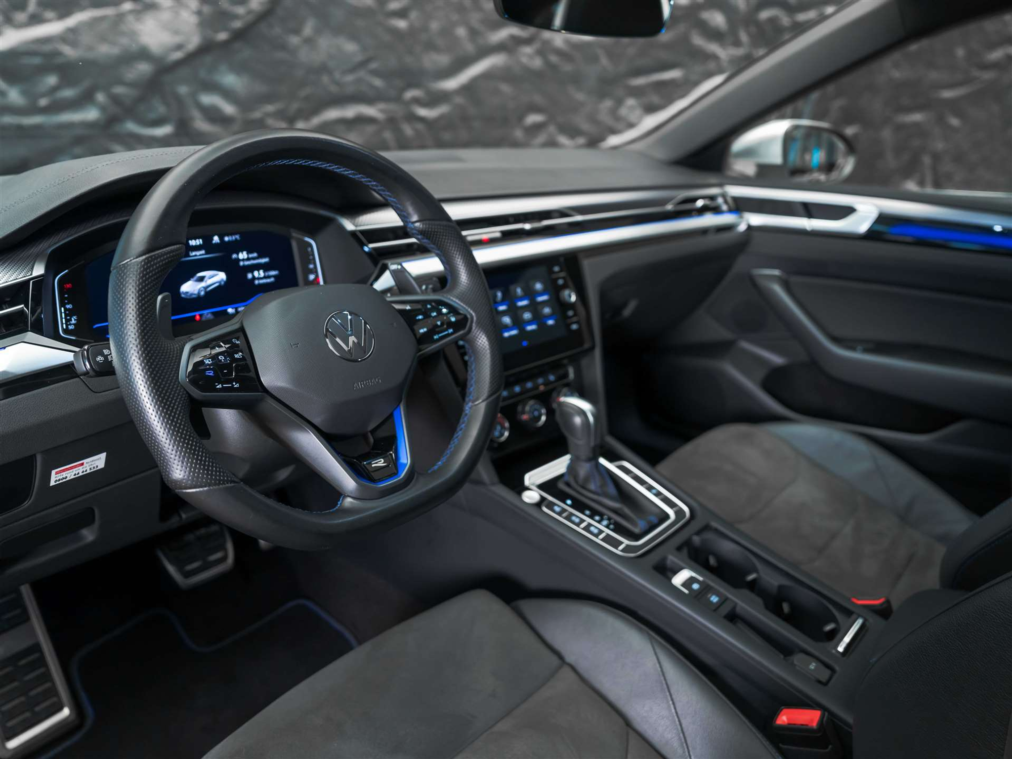 listing desktop thumbnail image 8