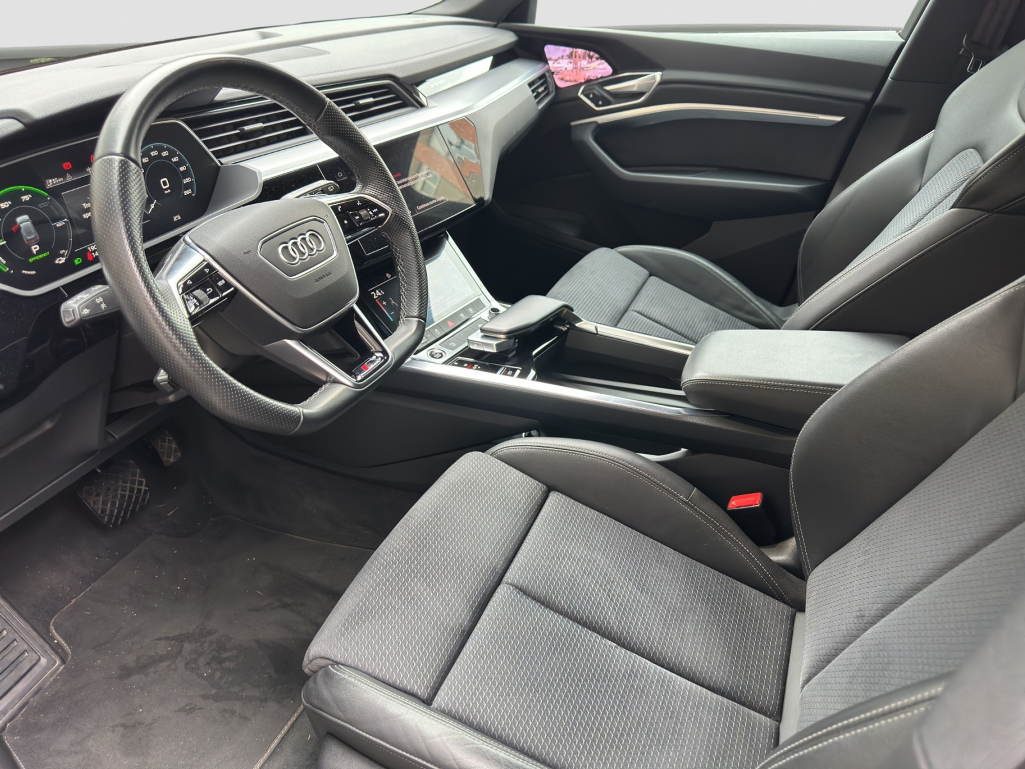 listing desktop thumbnail image 7