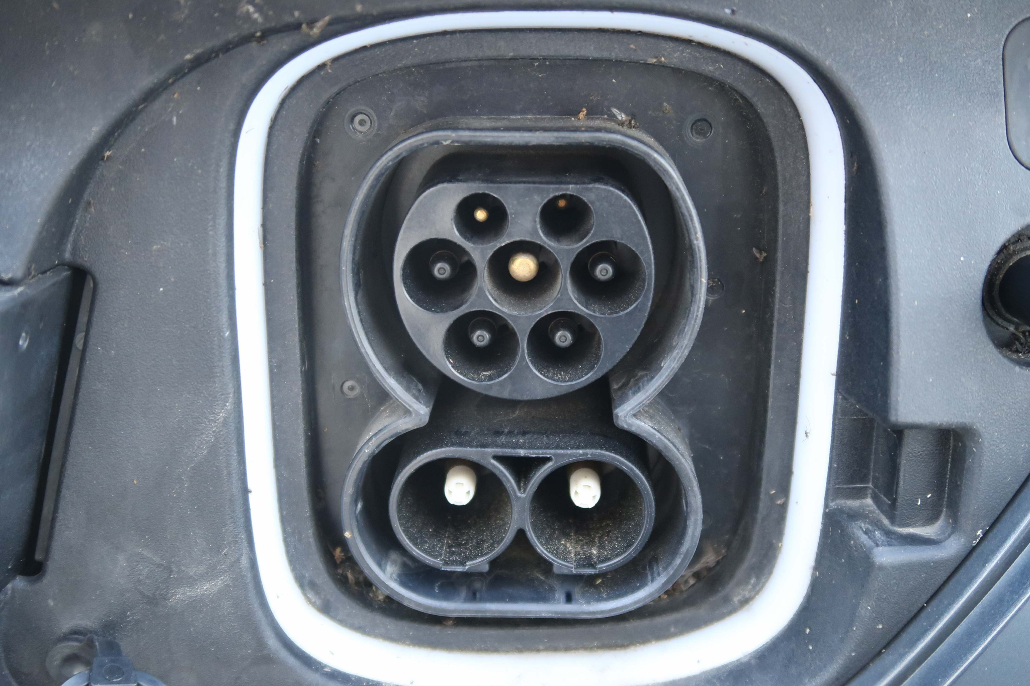 listing desktop thumbnail image 13