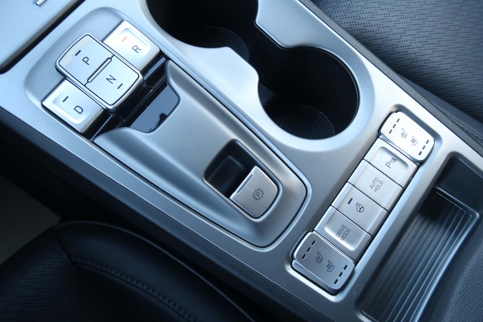 listing desktop thumbnail image 9