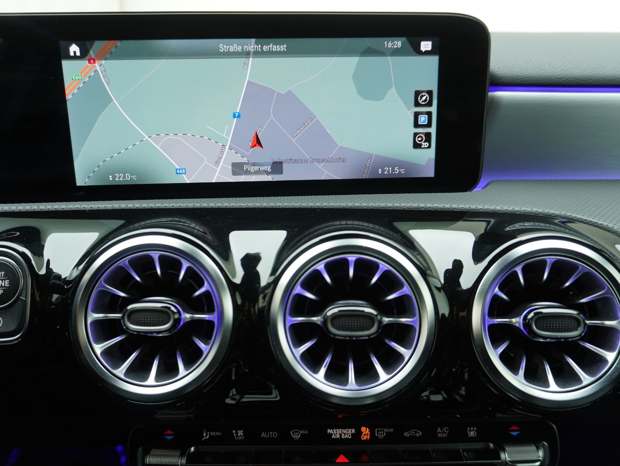 listing desktop thumbnail image 24