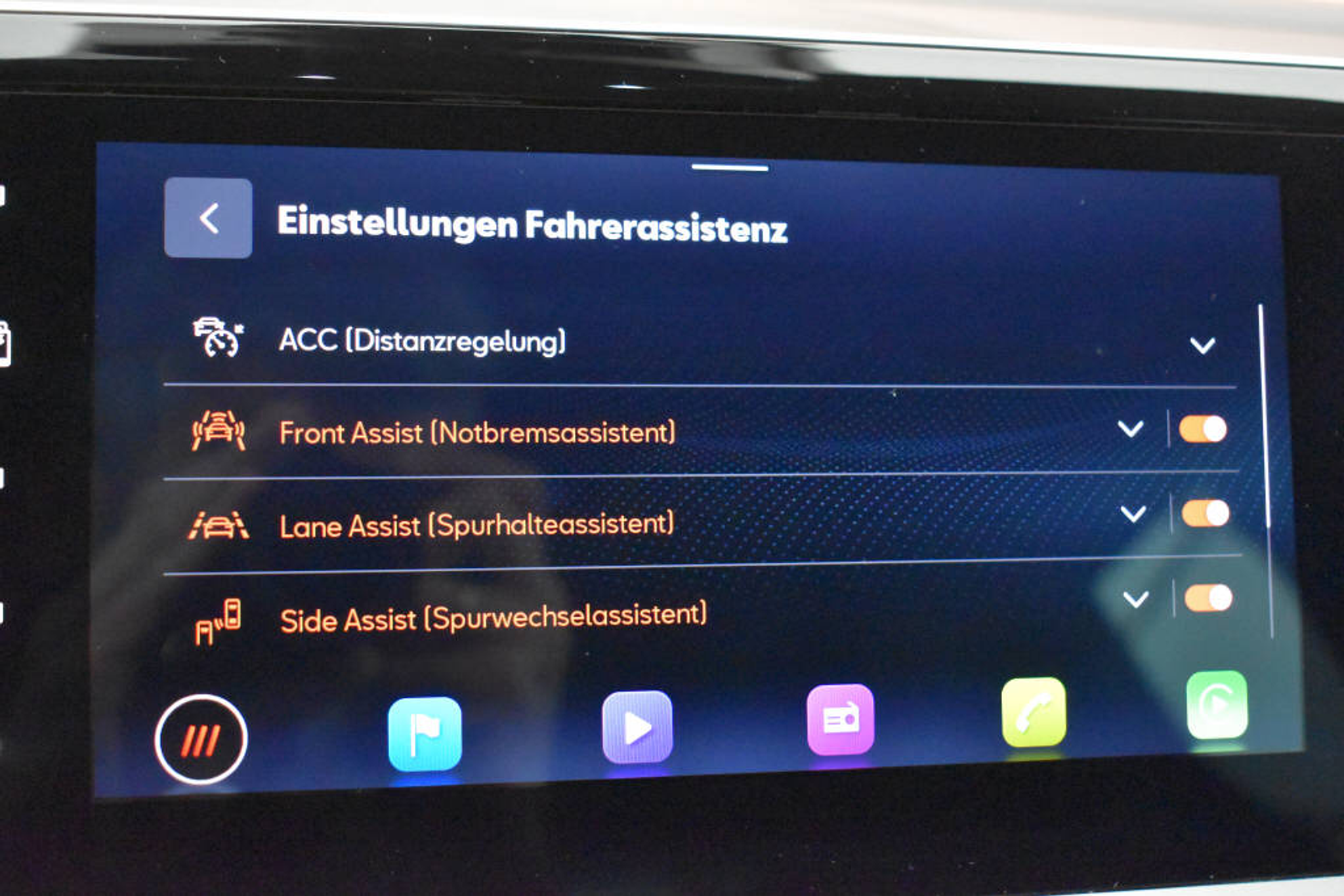 listing desktop thumbnail image 13