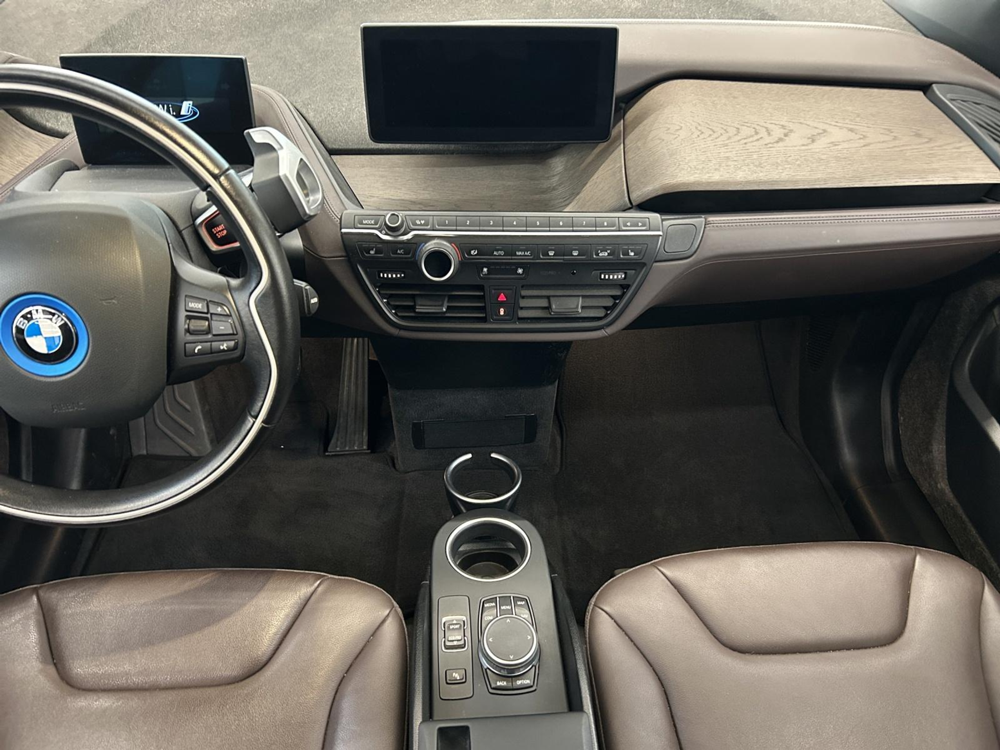 listing desktop thumbnail image 13