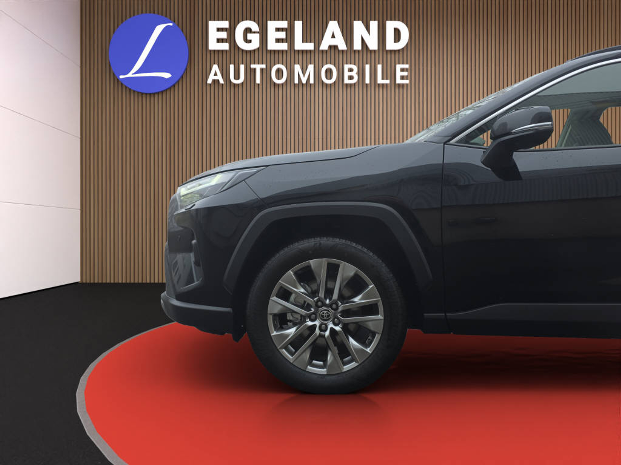 listing desktop thumbnail image 19