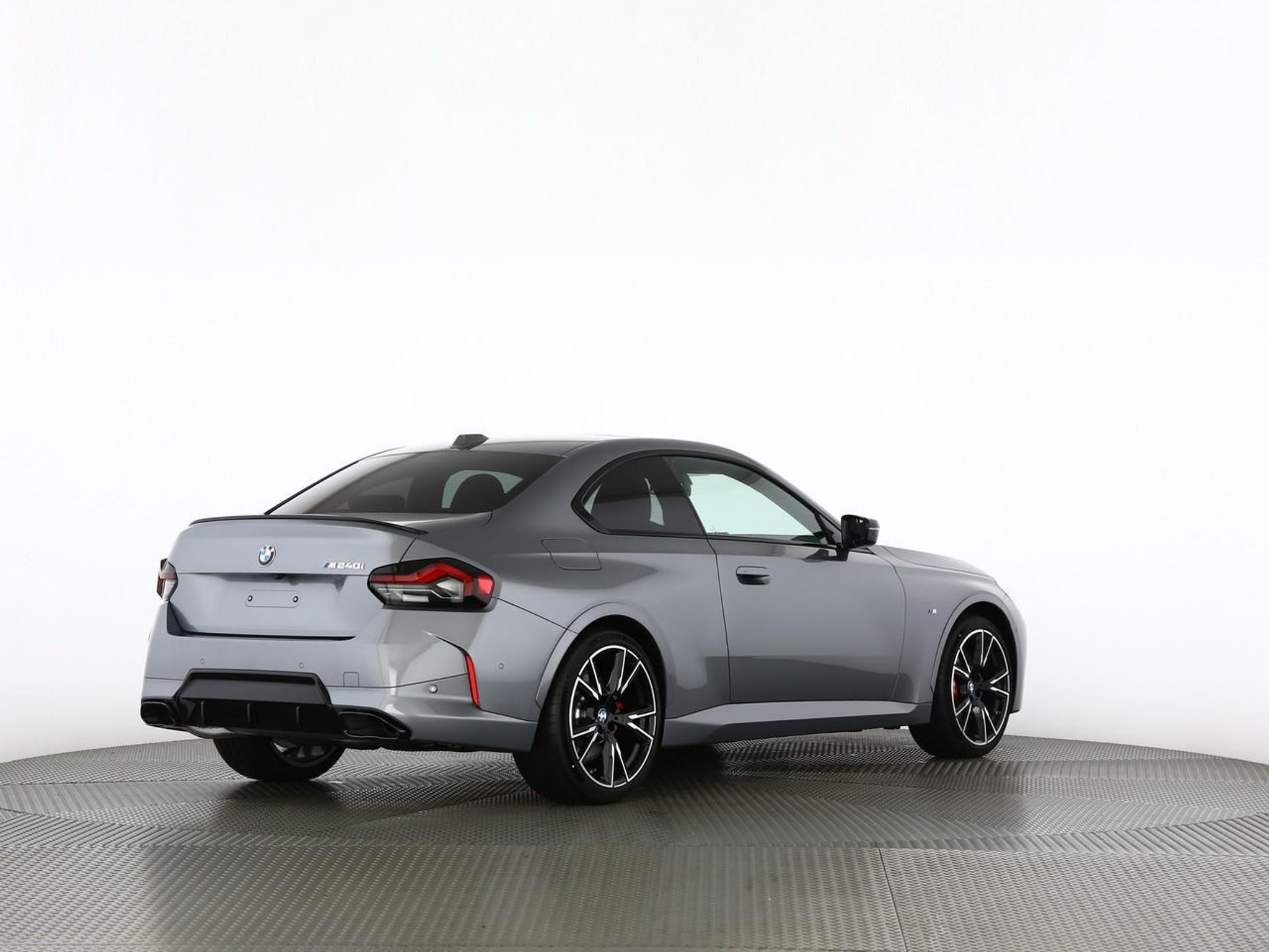 listing desktop thumbnail image 8