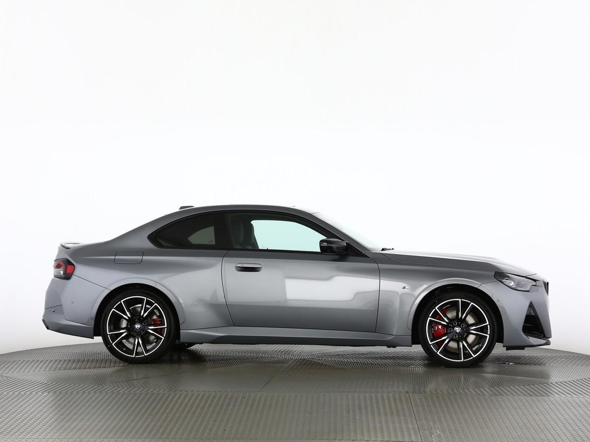 listing desktop thumbnail image 10