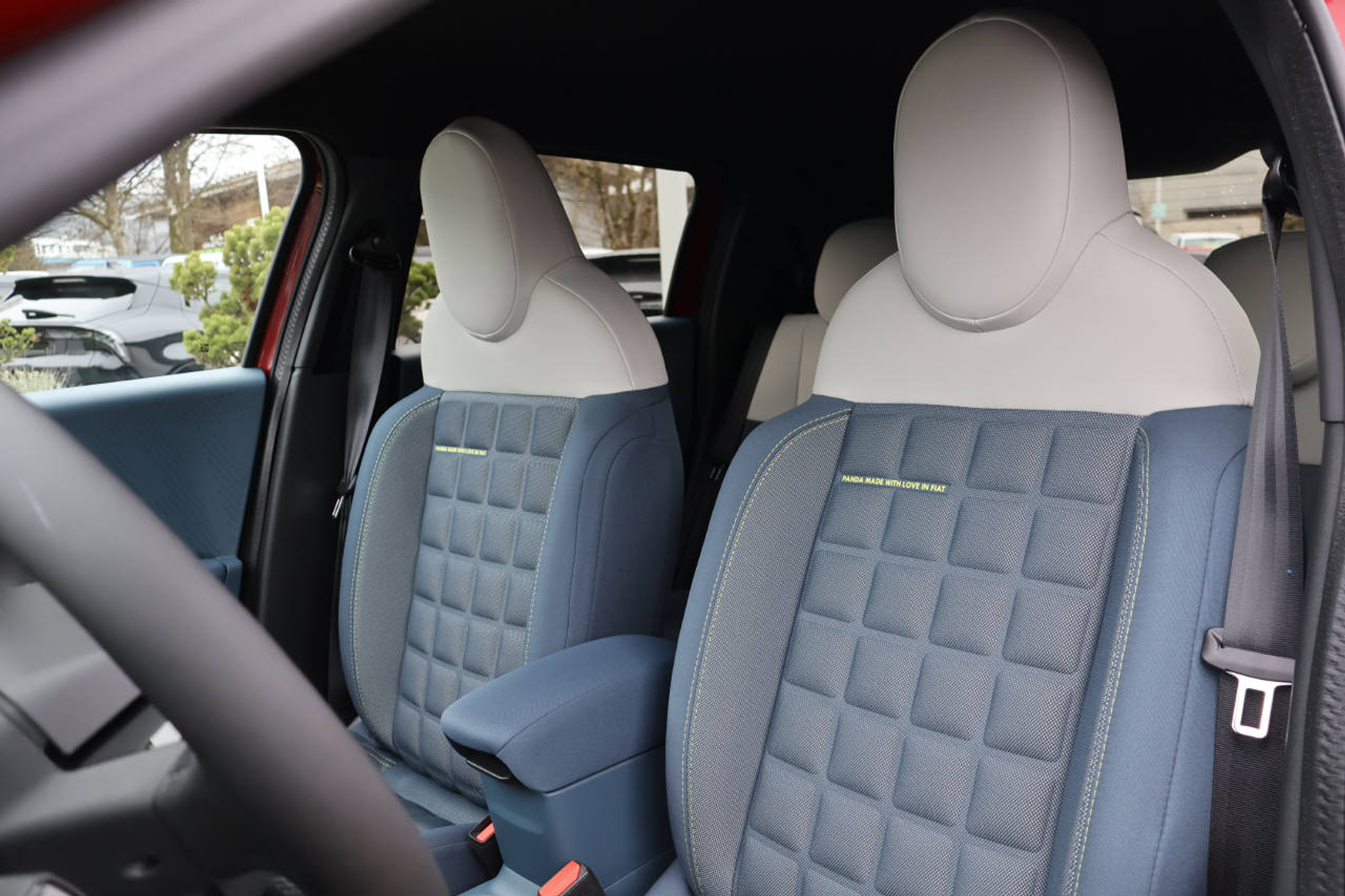 listing desktop thumbnail image 11