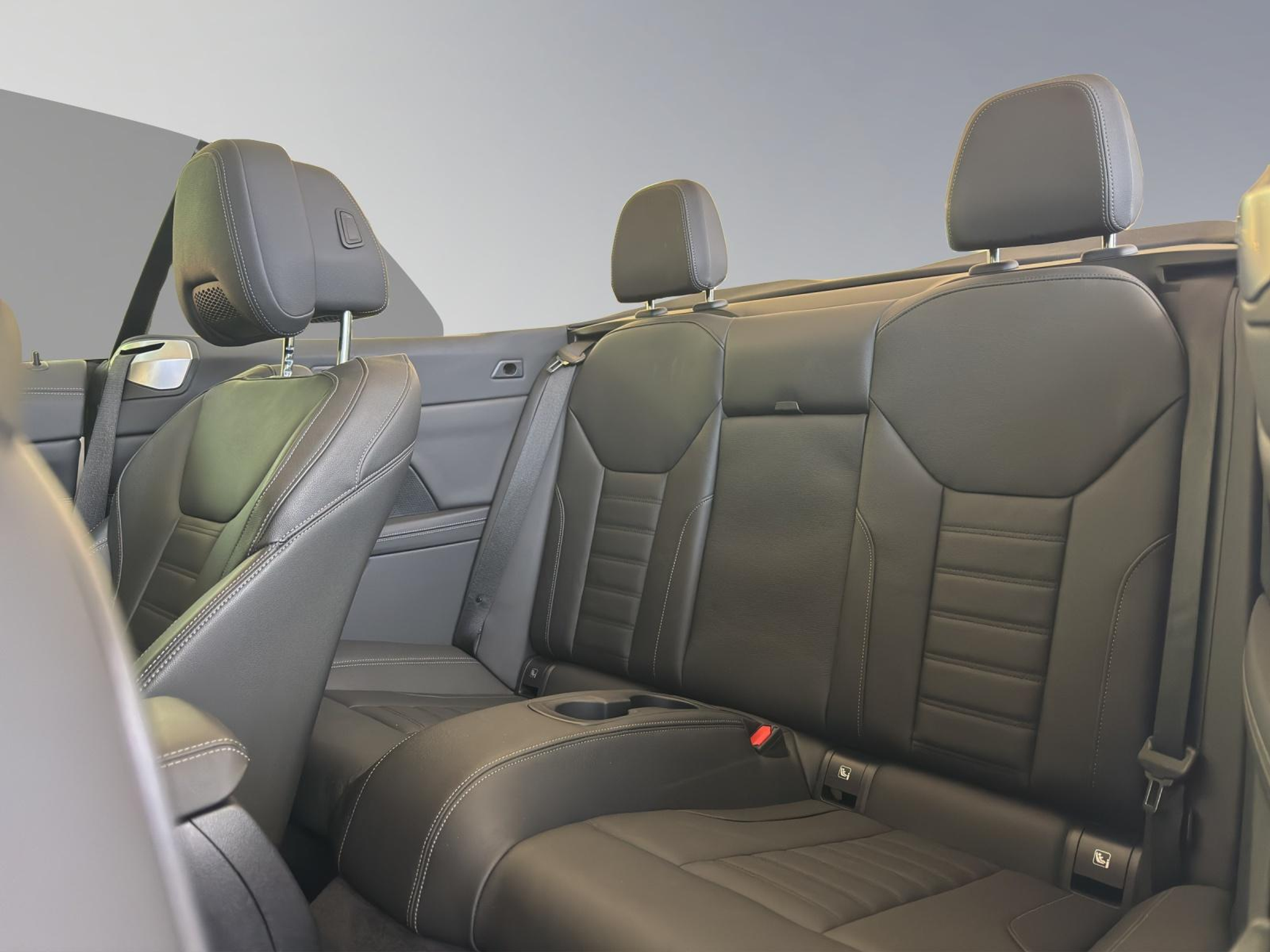 listing desktop thumbnail image 15