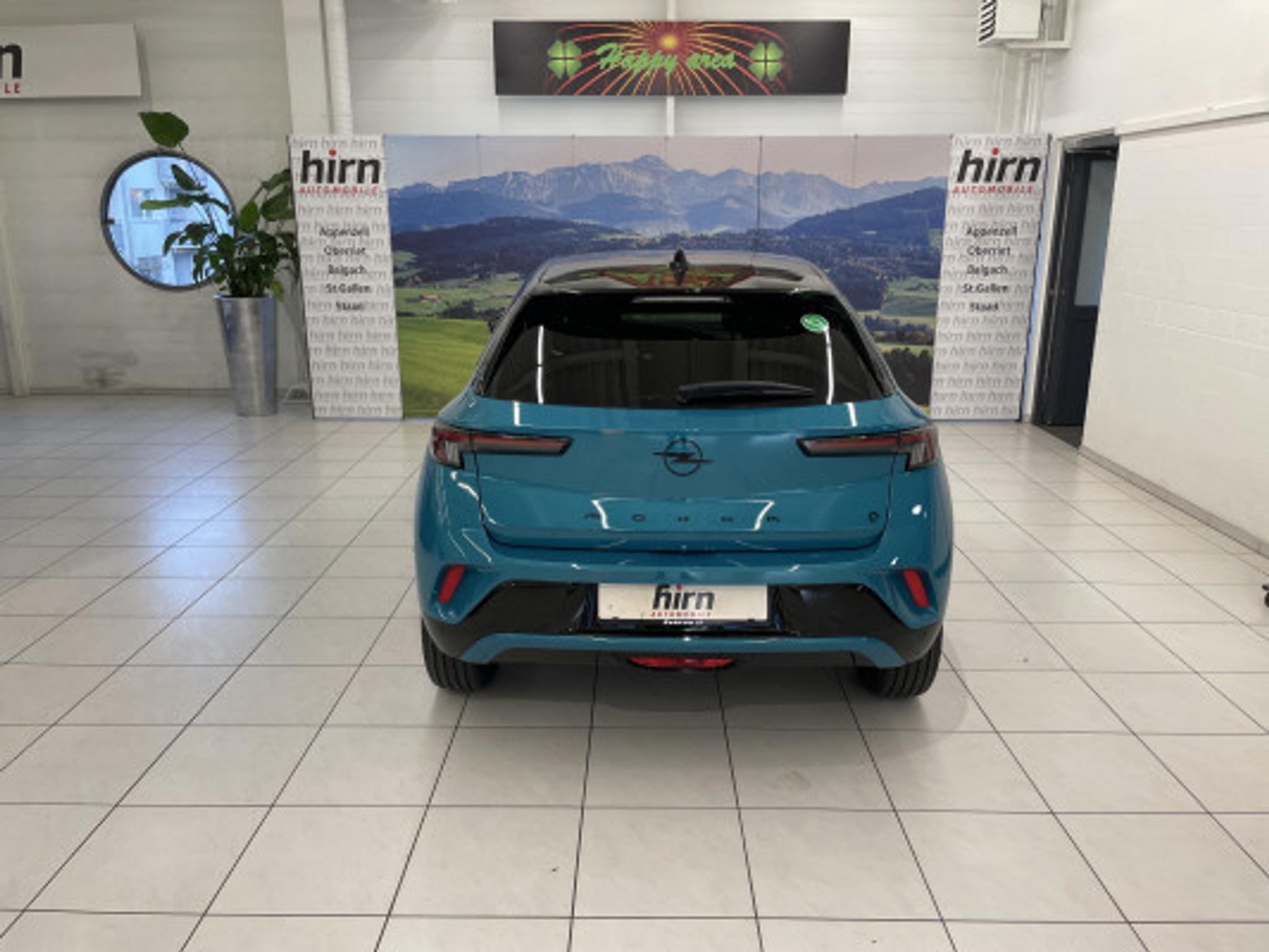 listing desktop thumbnail image 3