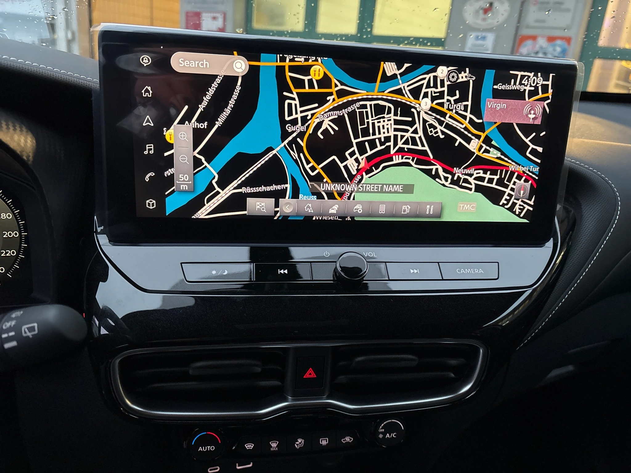 listing desktop thumbnail image 12