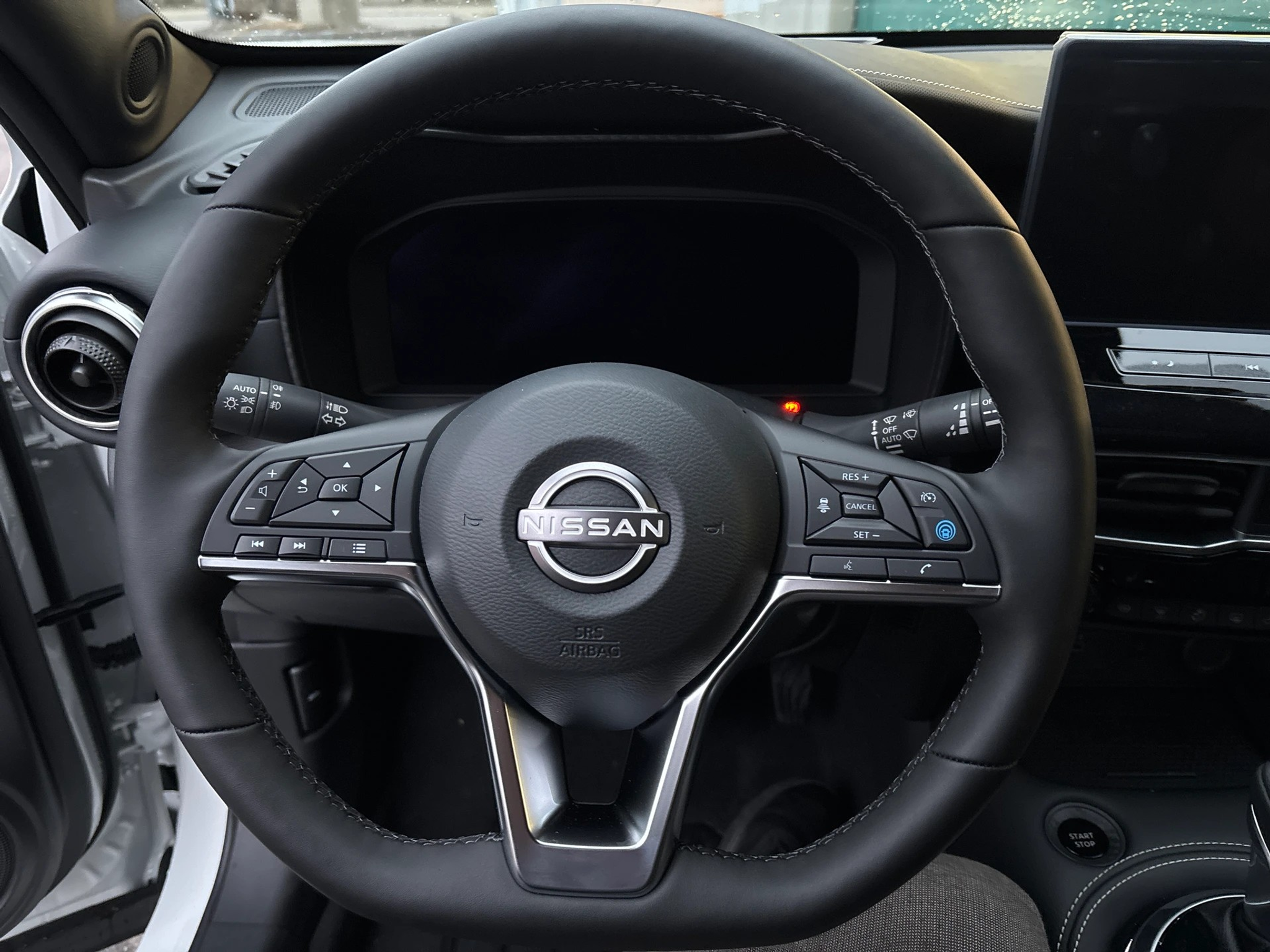 listing desktop thumbnail image 11