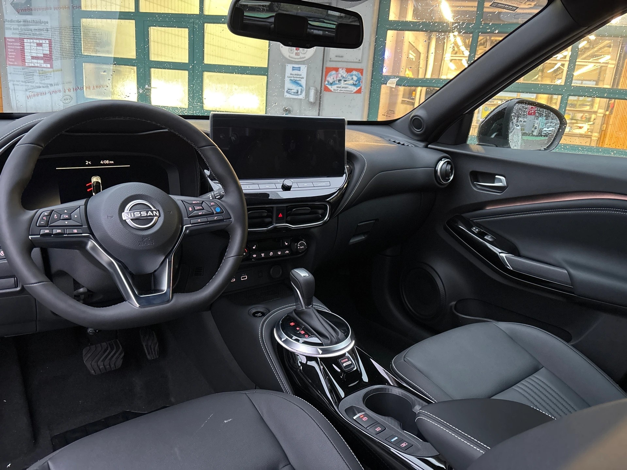 listing desktop thumbnail image 9