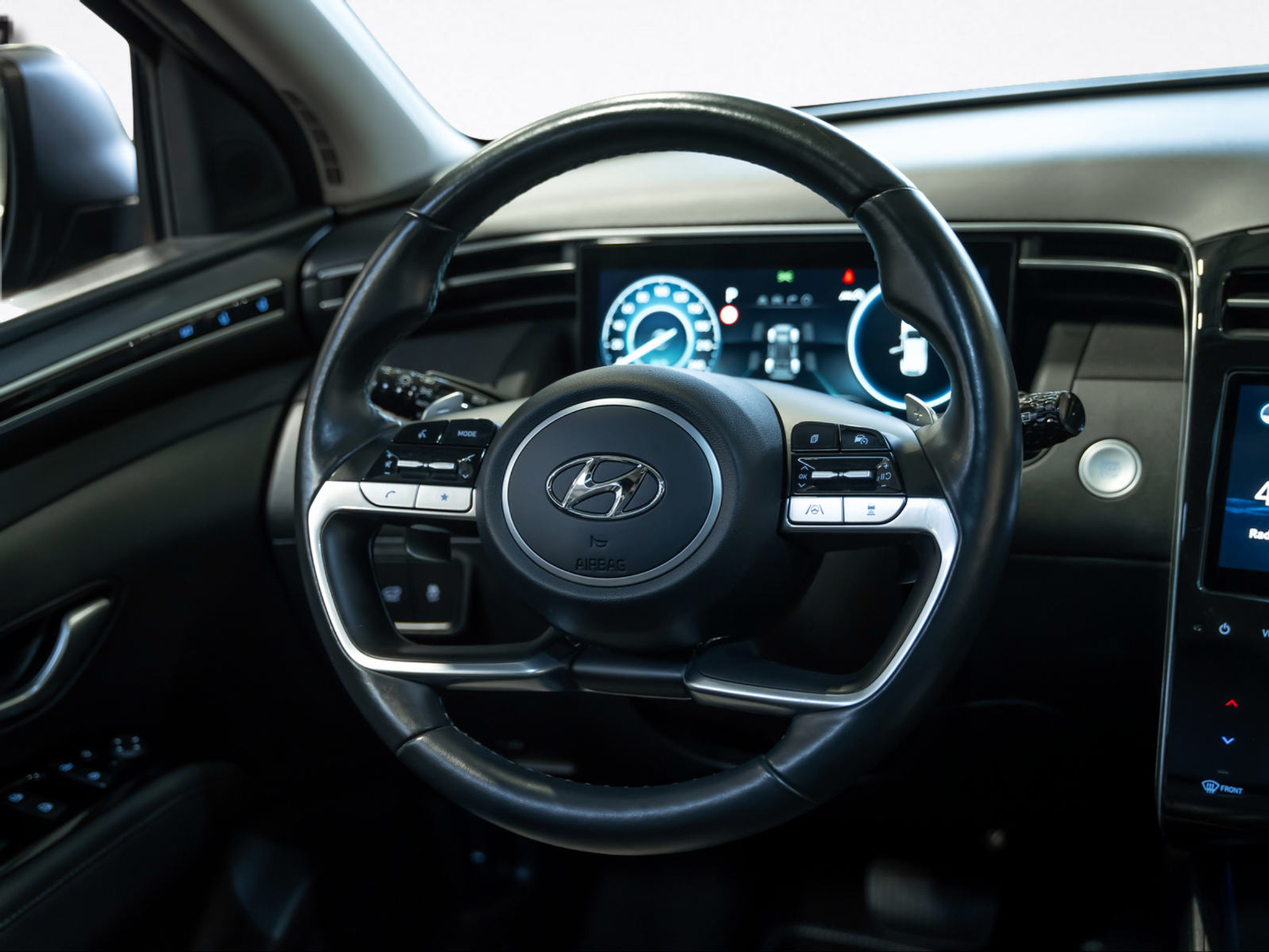 listing desktop thumbnail image 21