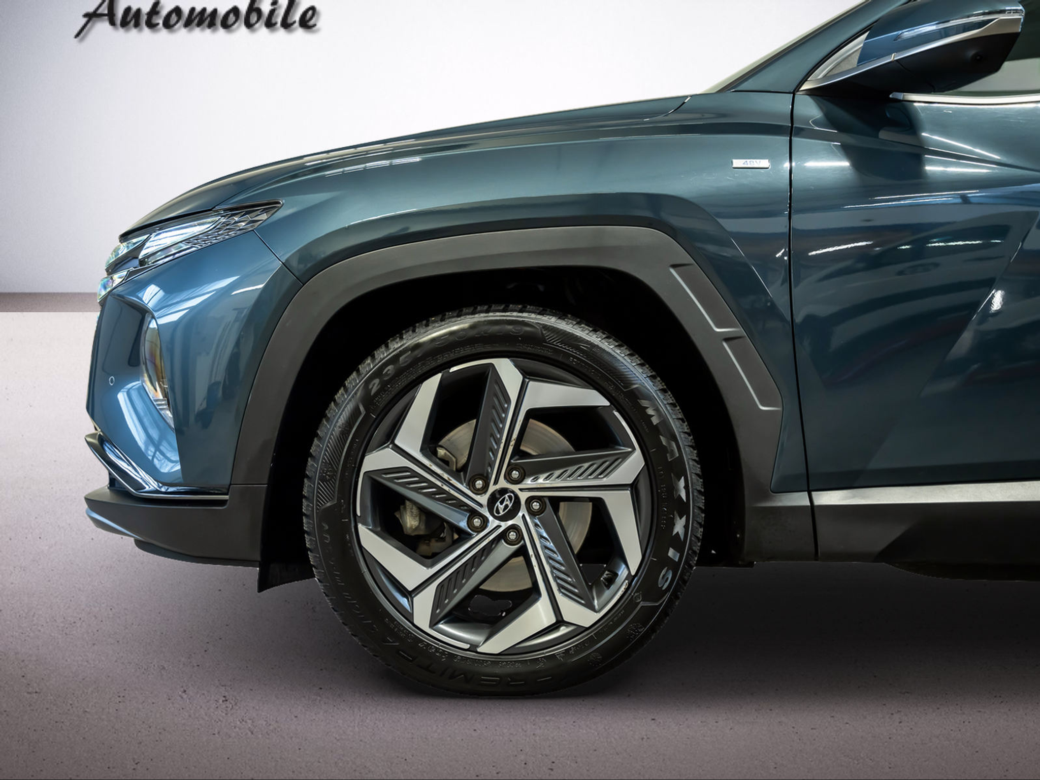 listing desktop thumbnail image 1