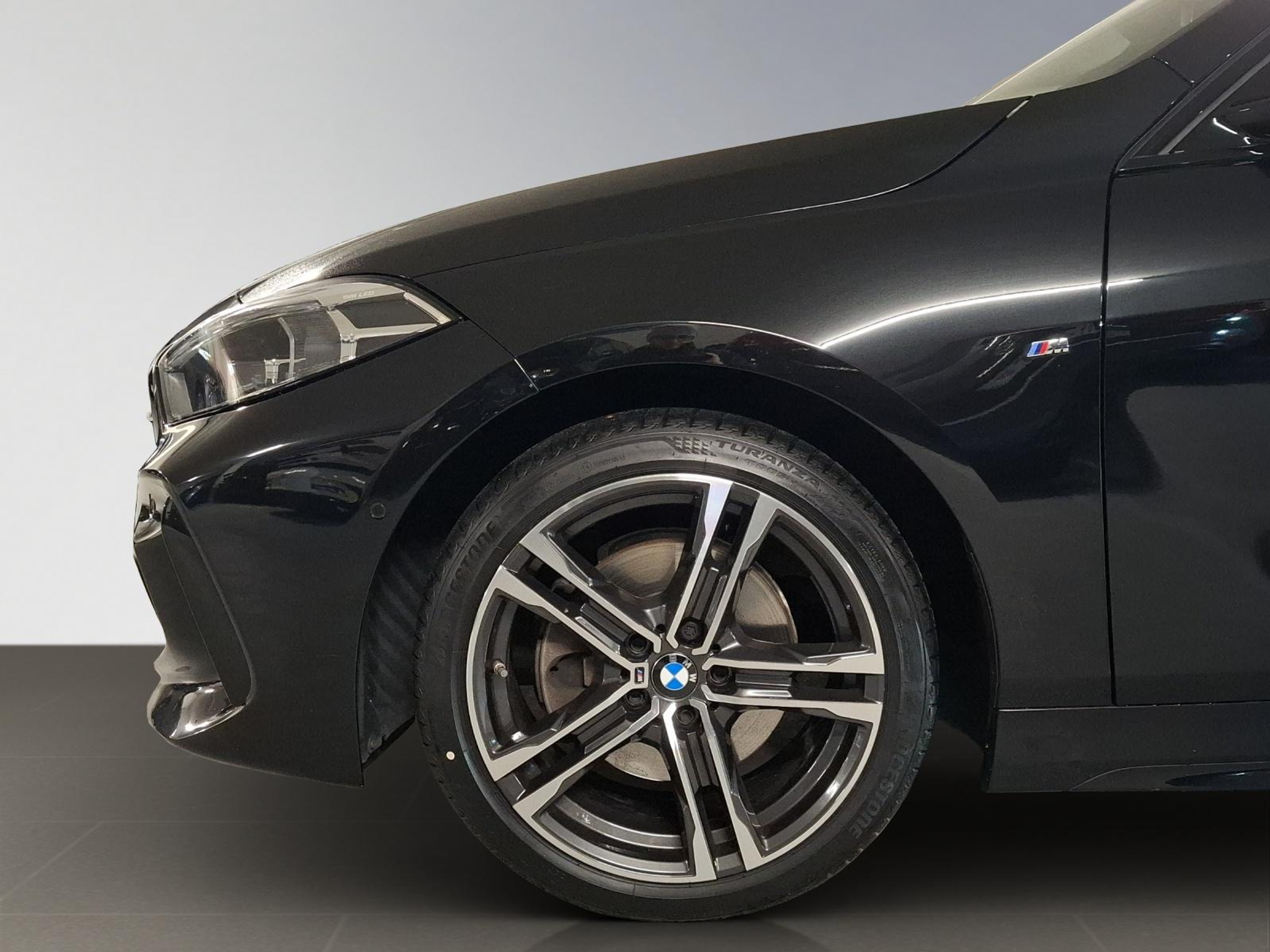 listing desktop thumbnail image 2