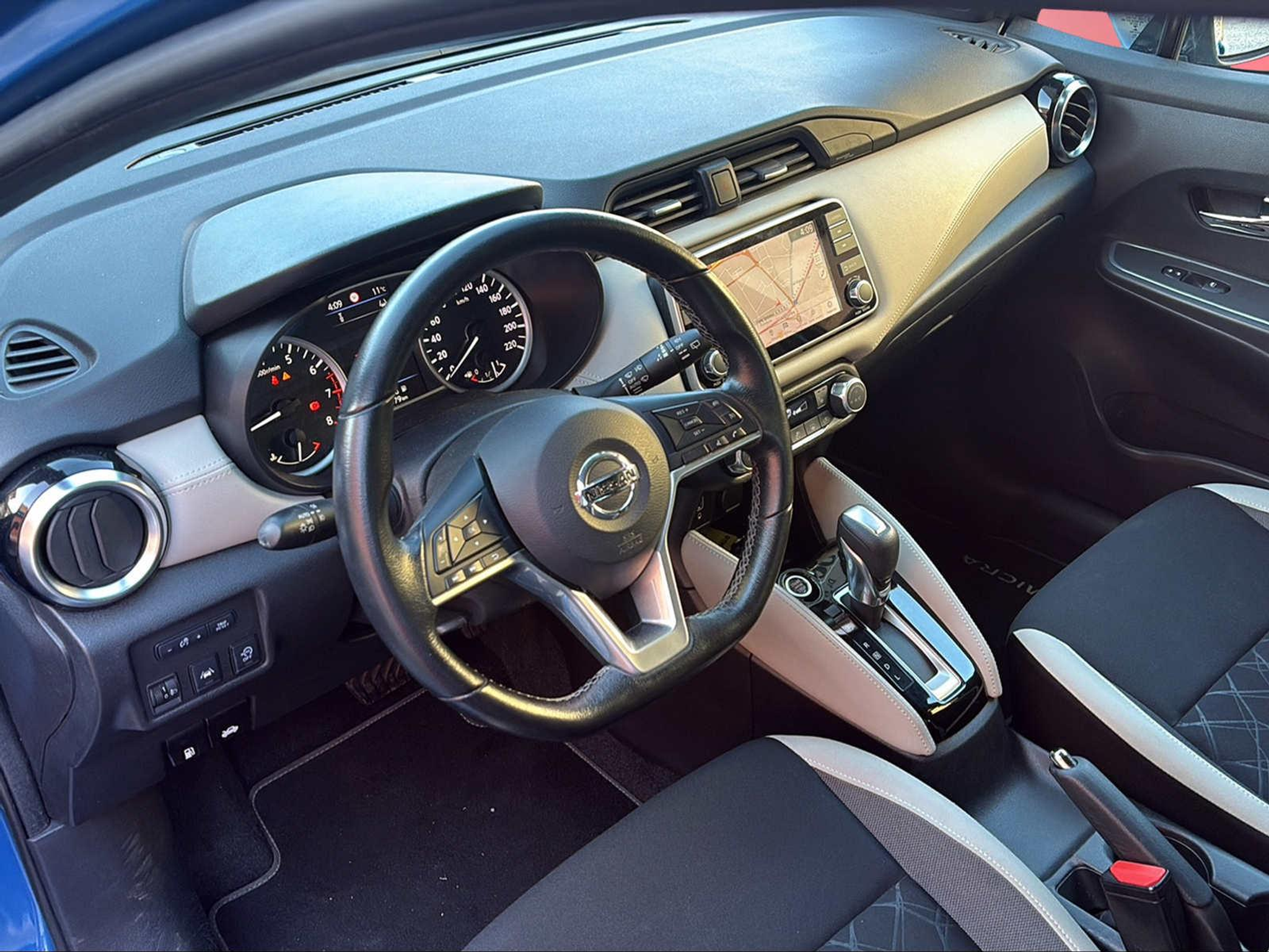 listing desktop thumbnail image 4