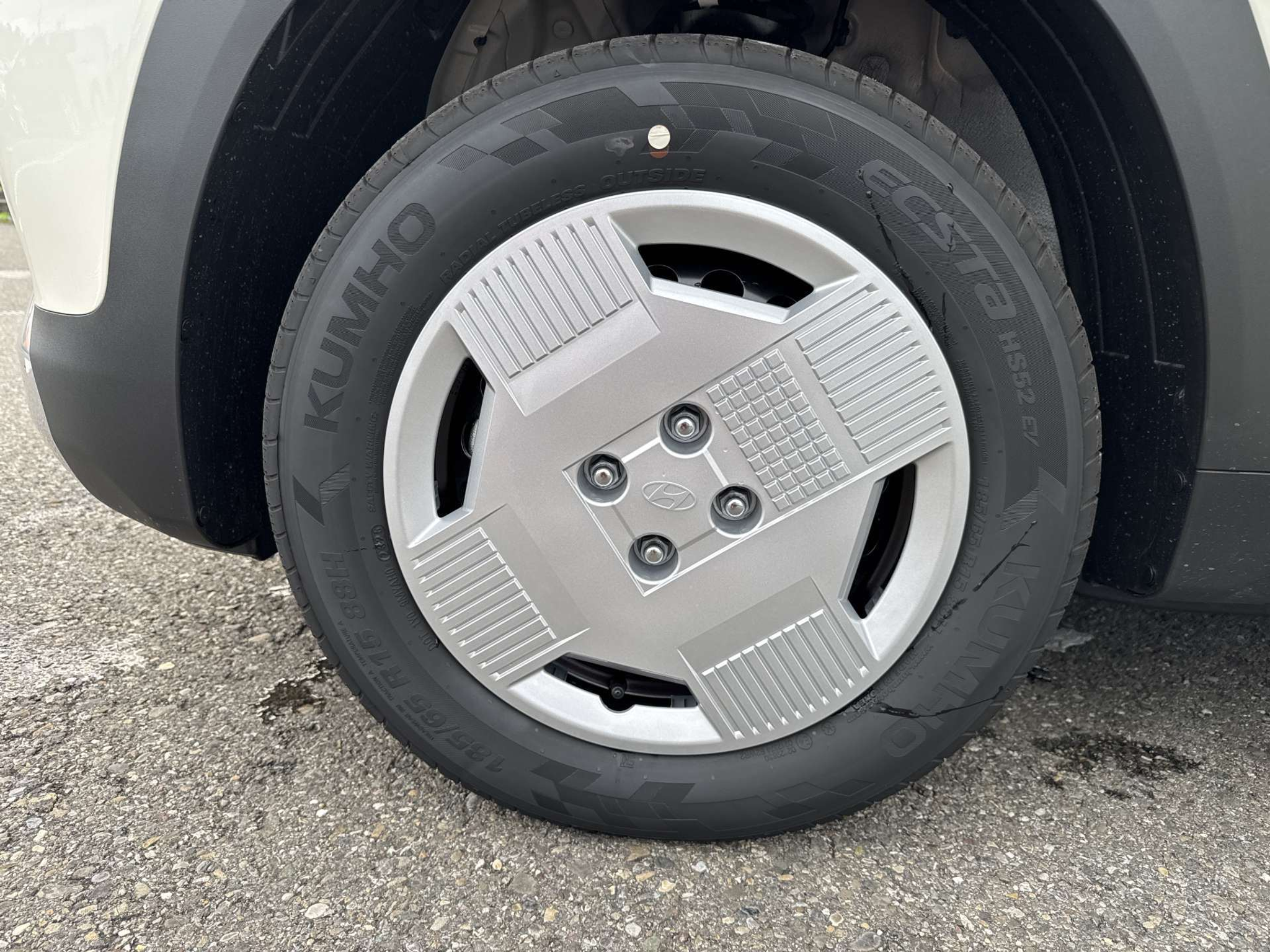 listing desktop thumbnail image 7