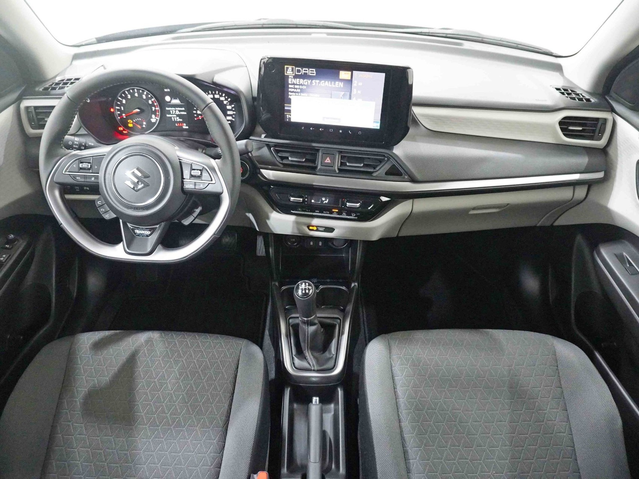 listing desktop thumbnail image 8