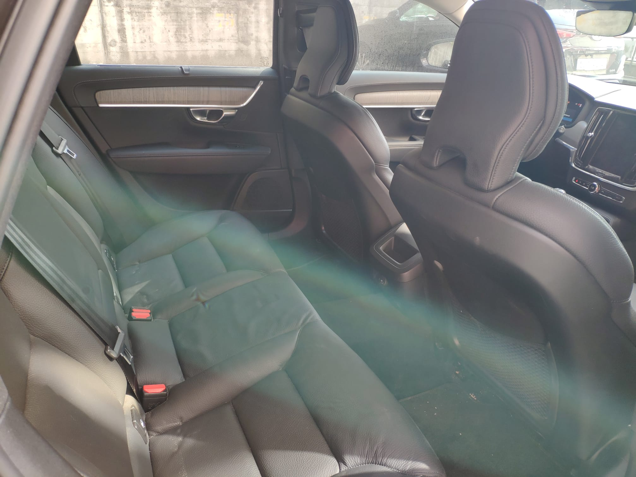 listing desktop thumbnail image 10