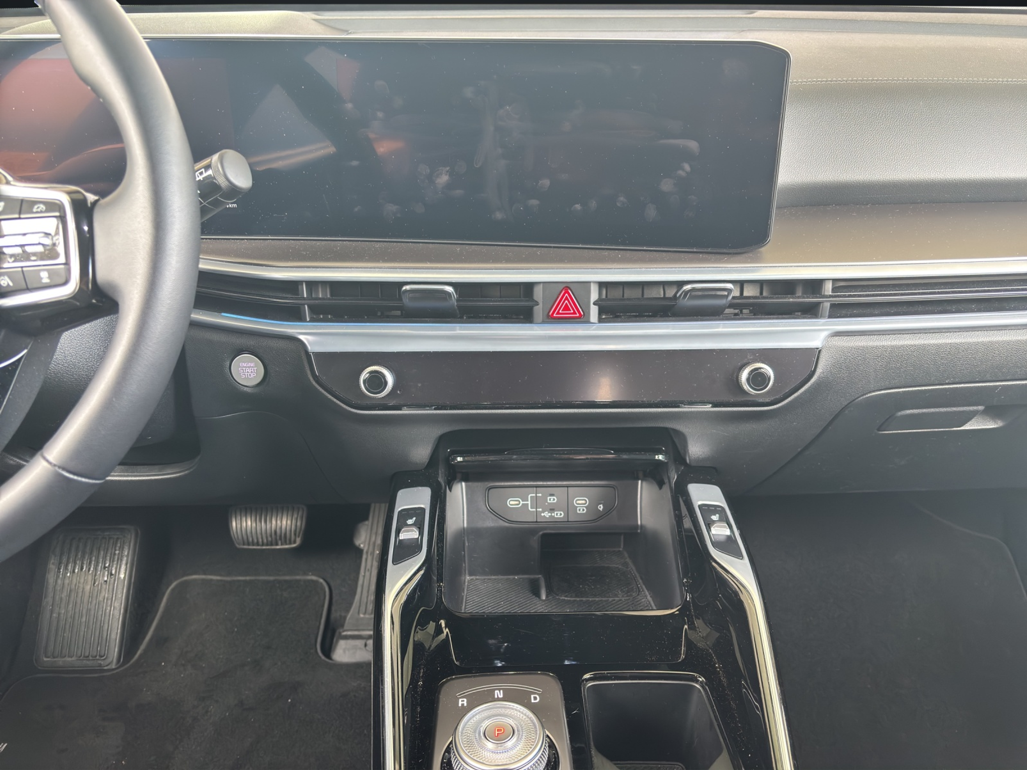 listing desktop thumbnail image 12