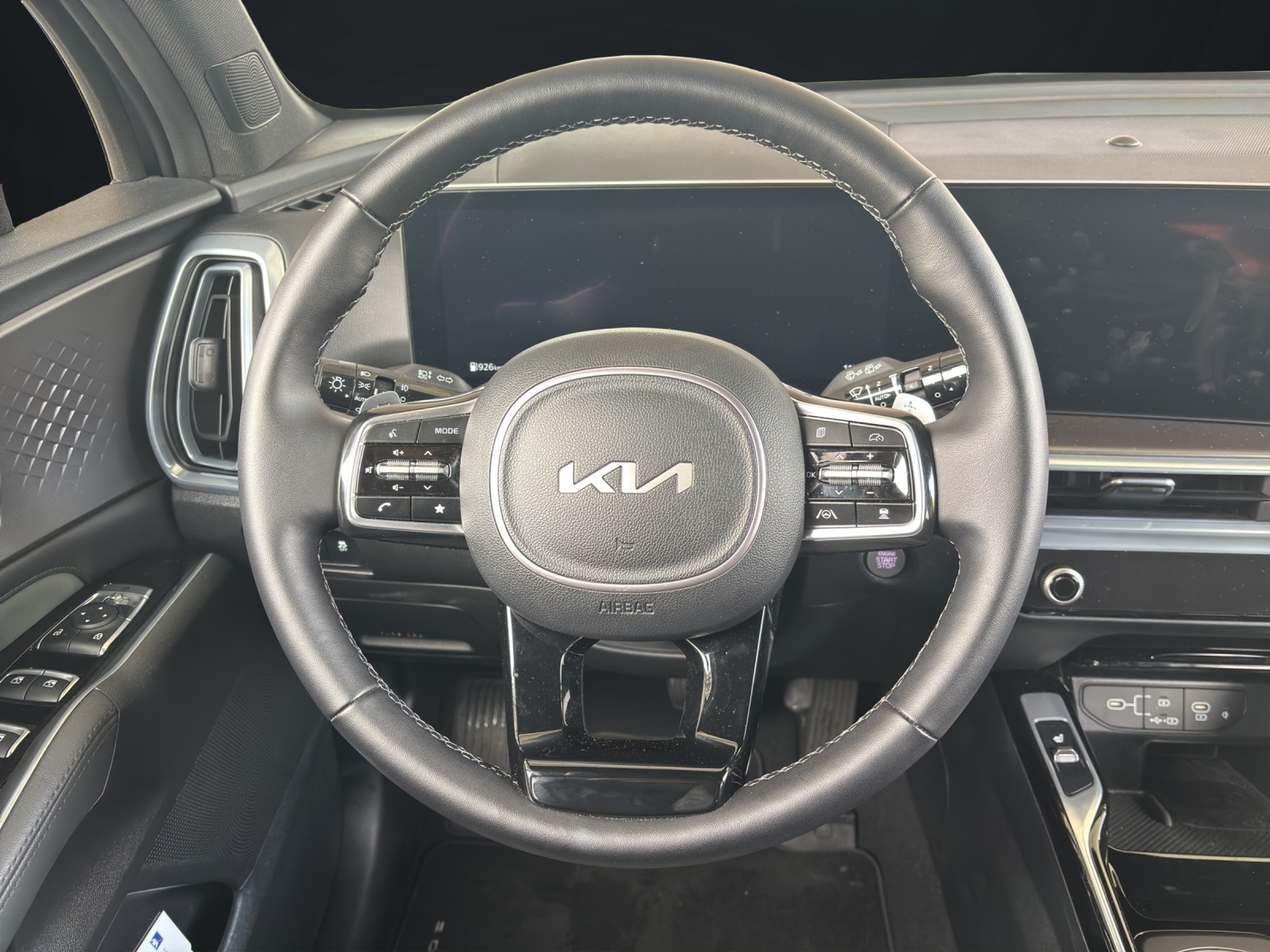 listing desktop thumbnail image 9