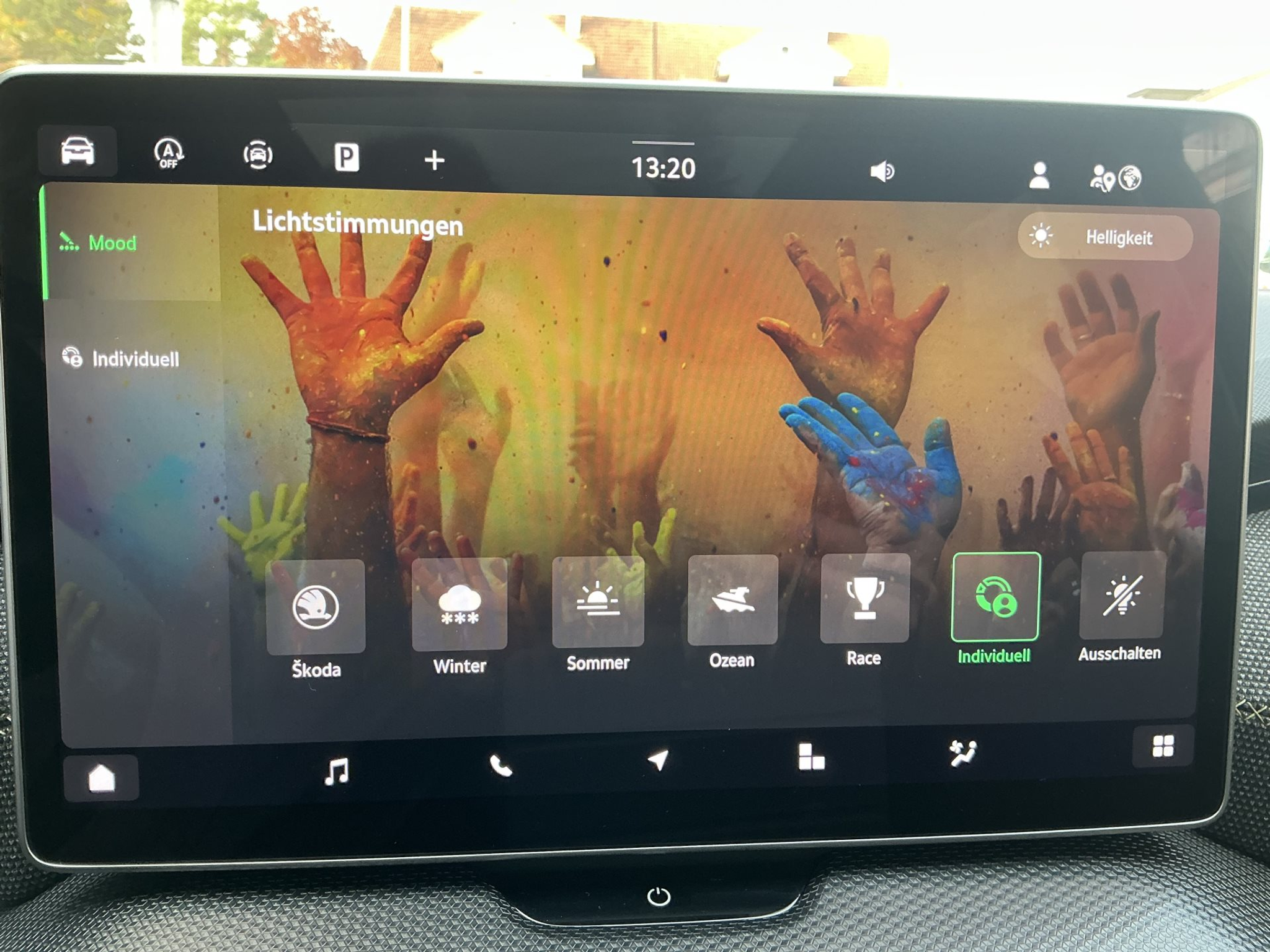 listing desktop thumbnail image 19