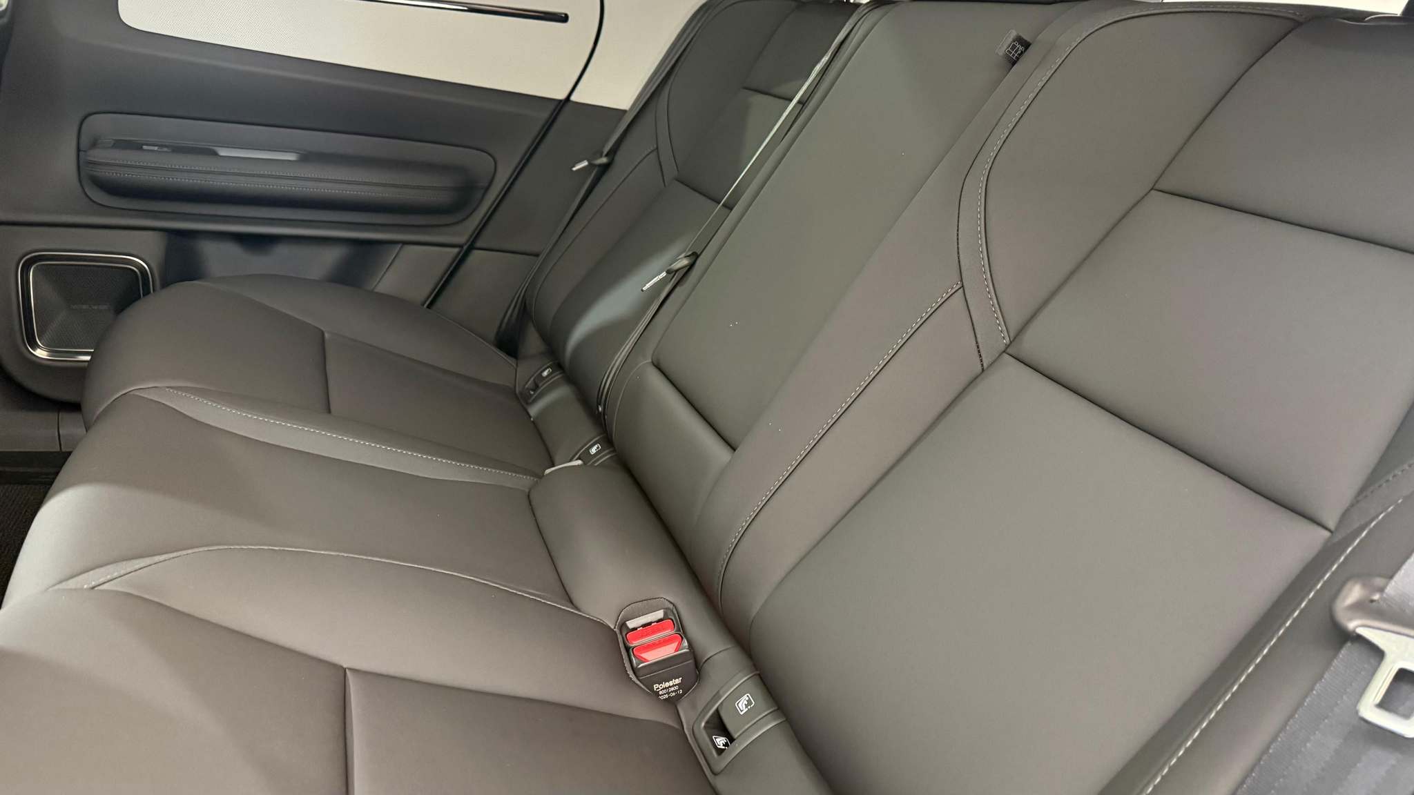 listing desktop thumbnail image 5