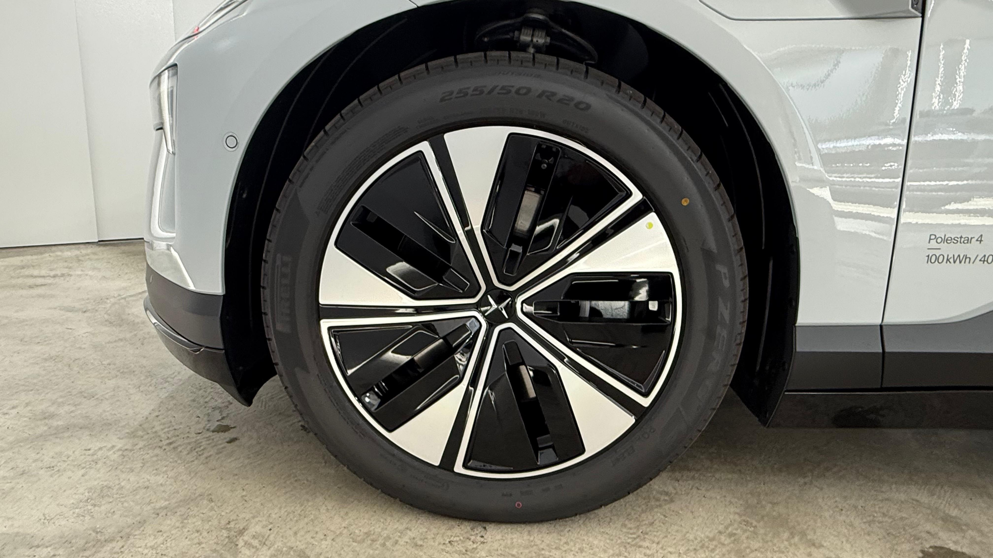 listing desktop thumbnail image 7