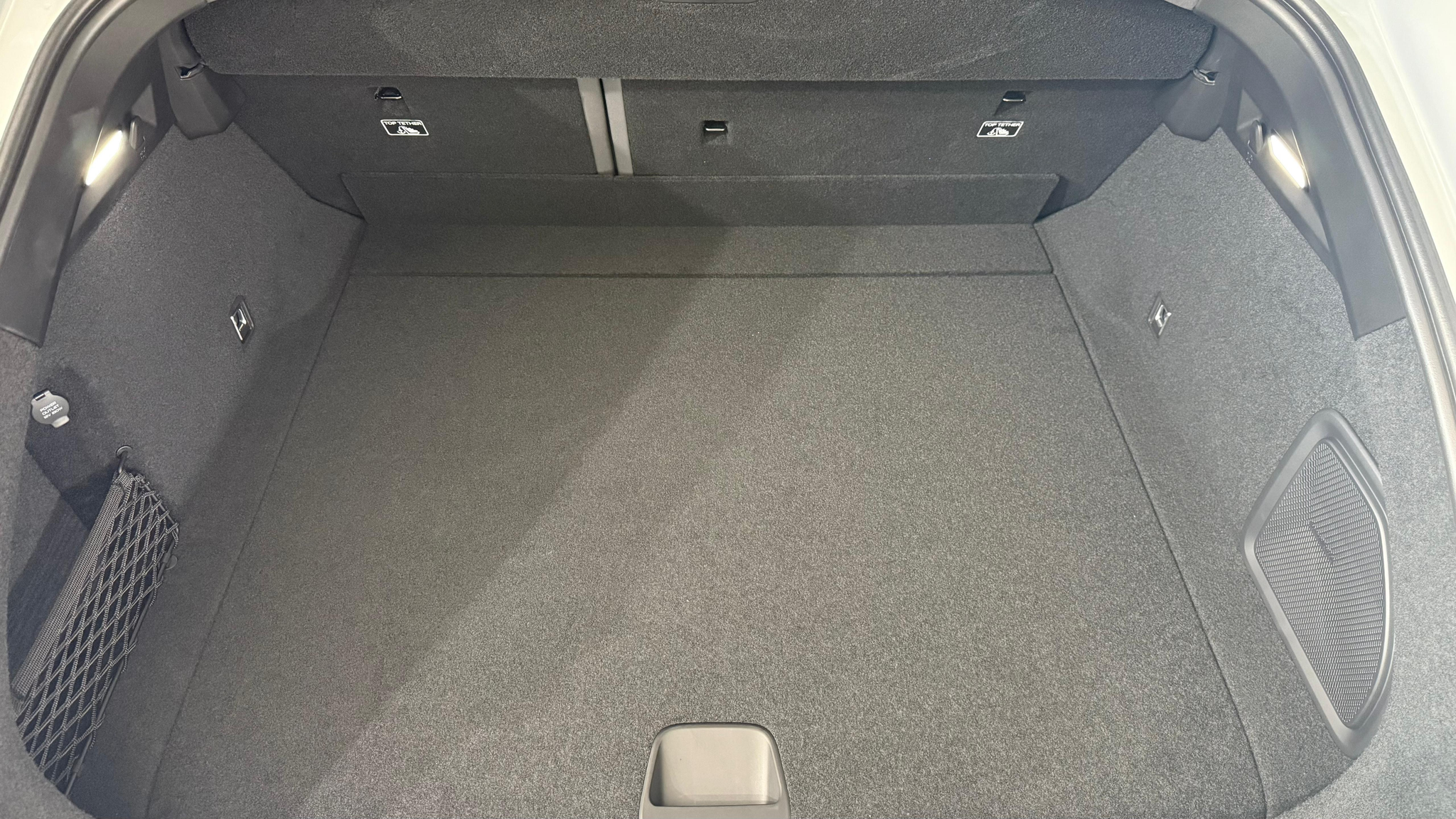 listing desktop thumbnail image 6