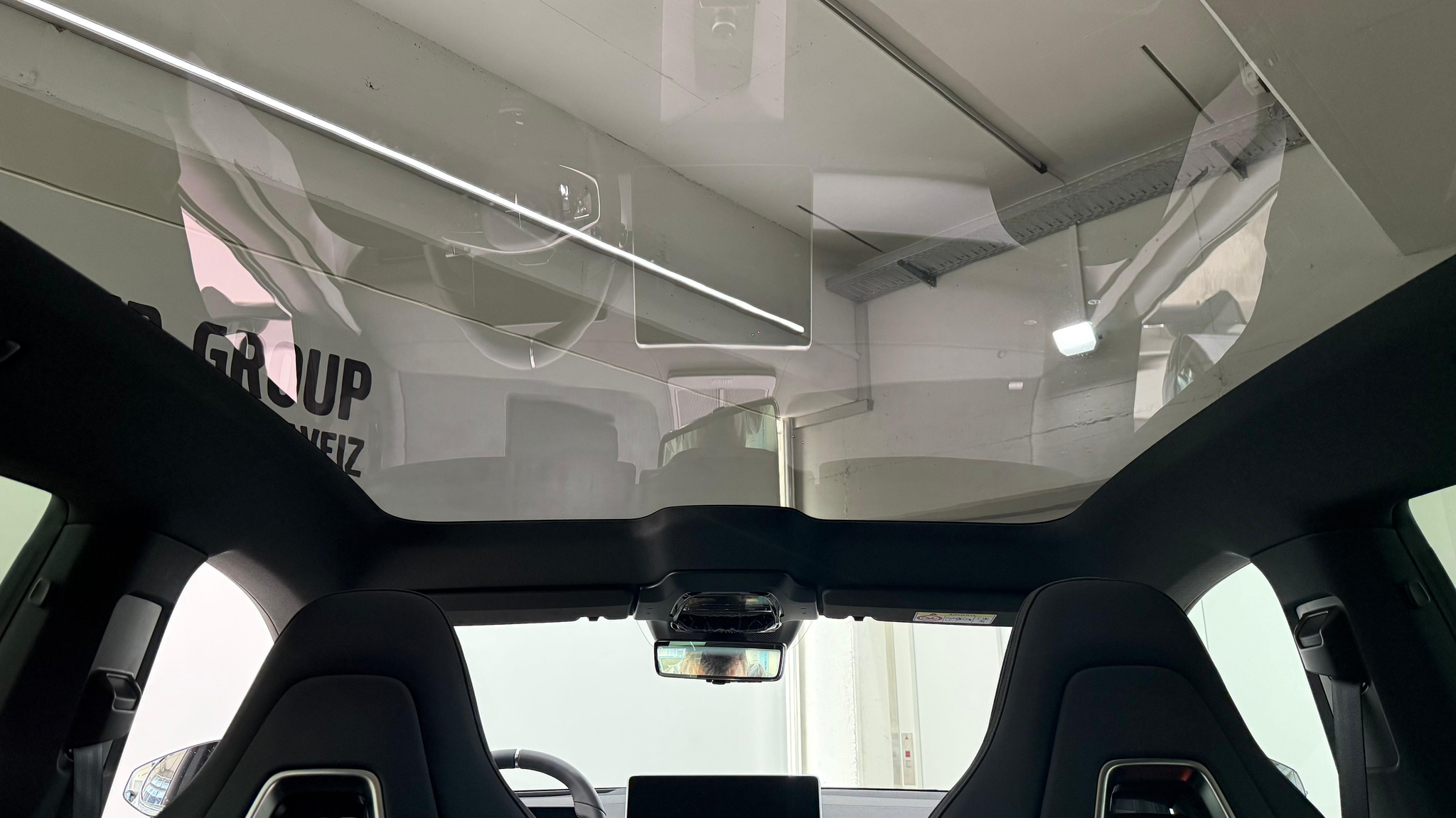 listing desktop thumbnail image 9