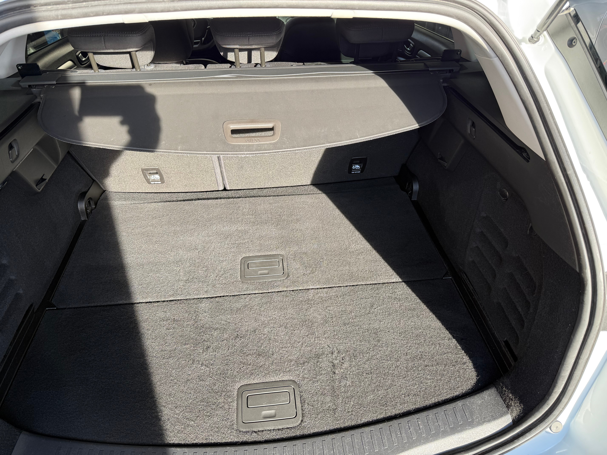 listing desktop thumbnail image 12