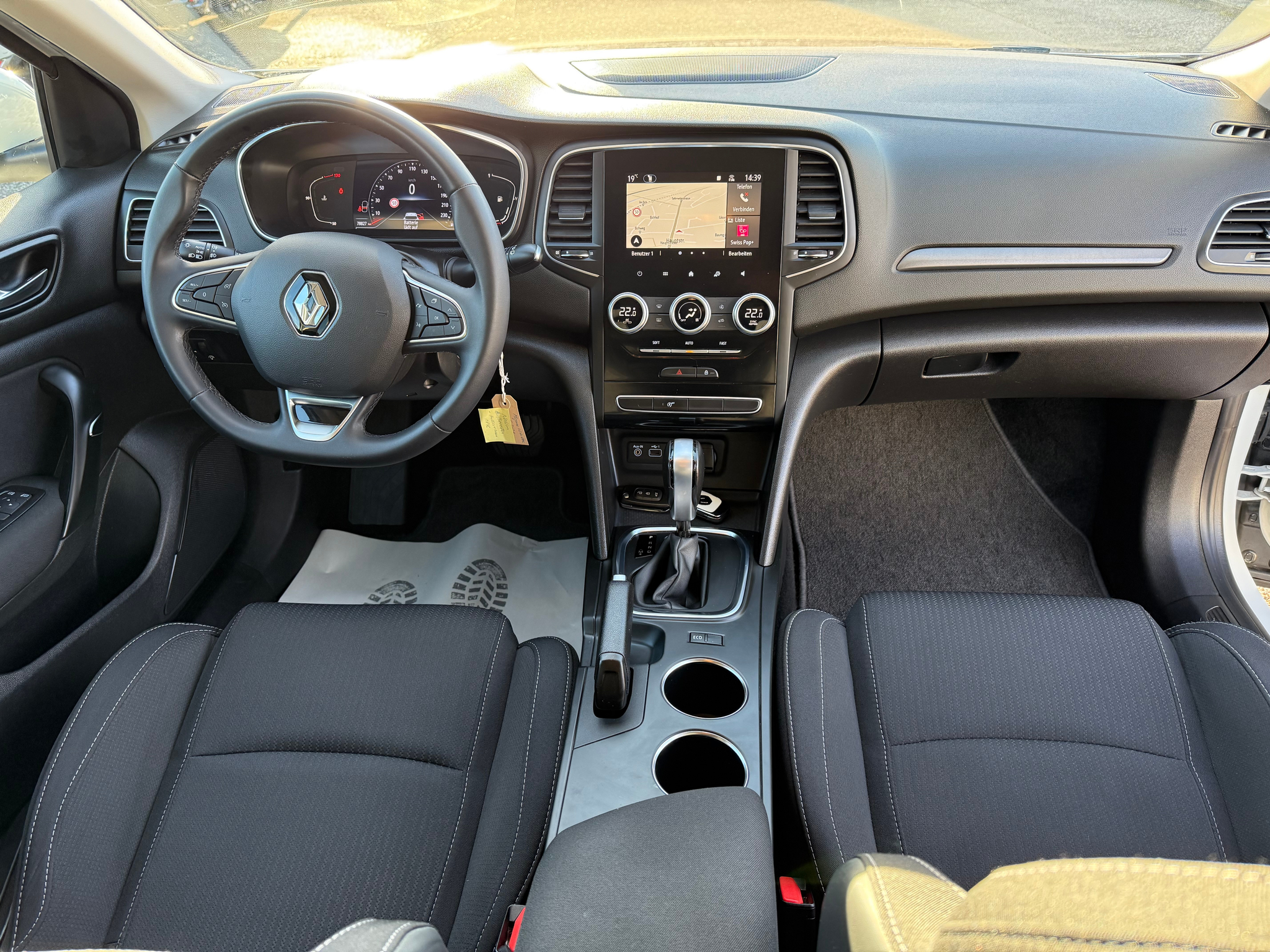 listing desktop thumbnail image 8