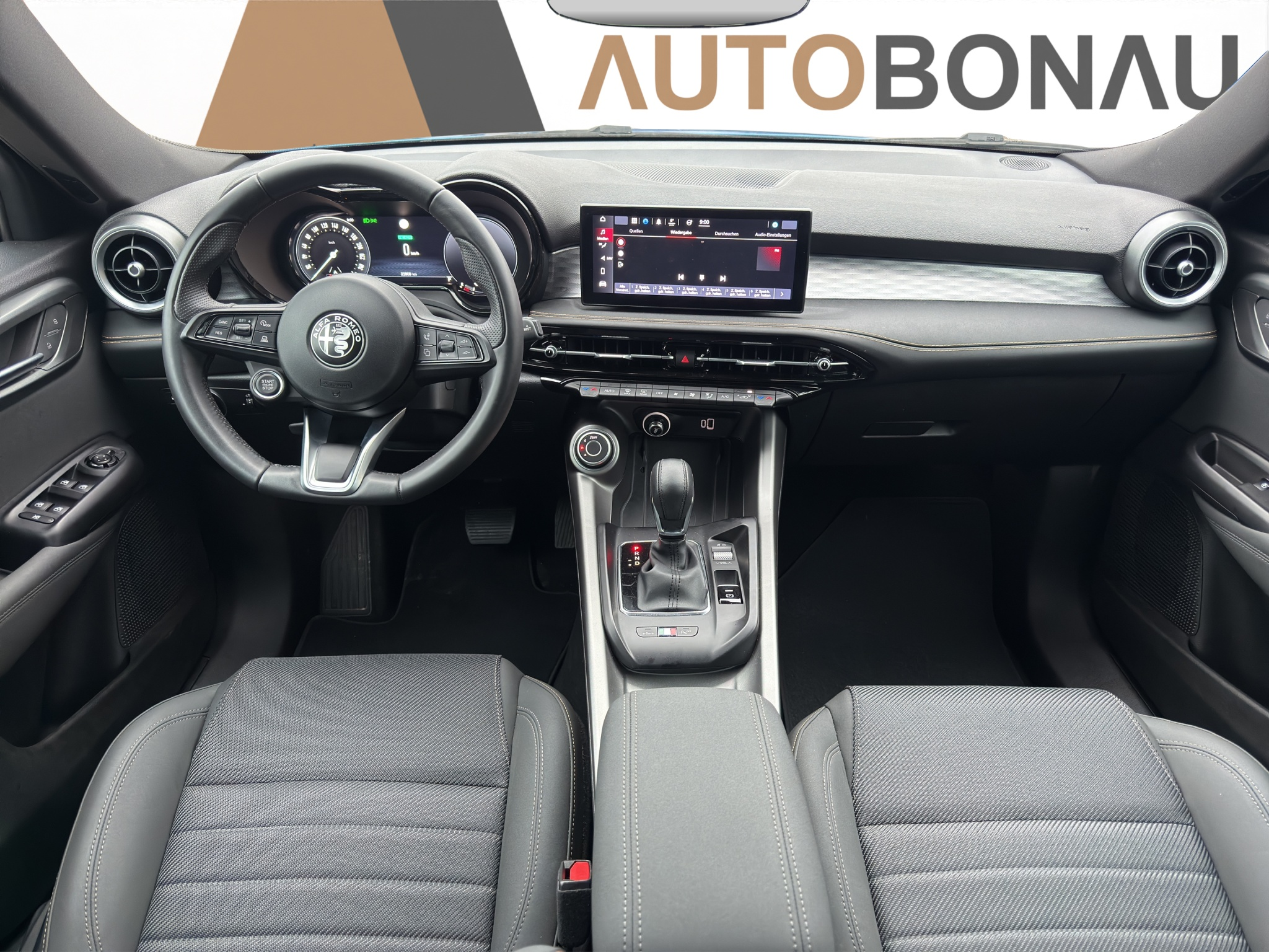 listing desktop thumbnail image 9