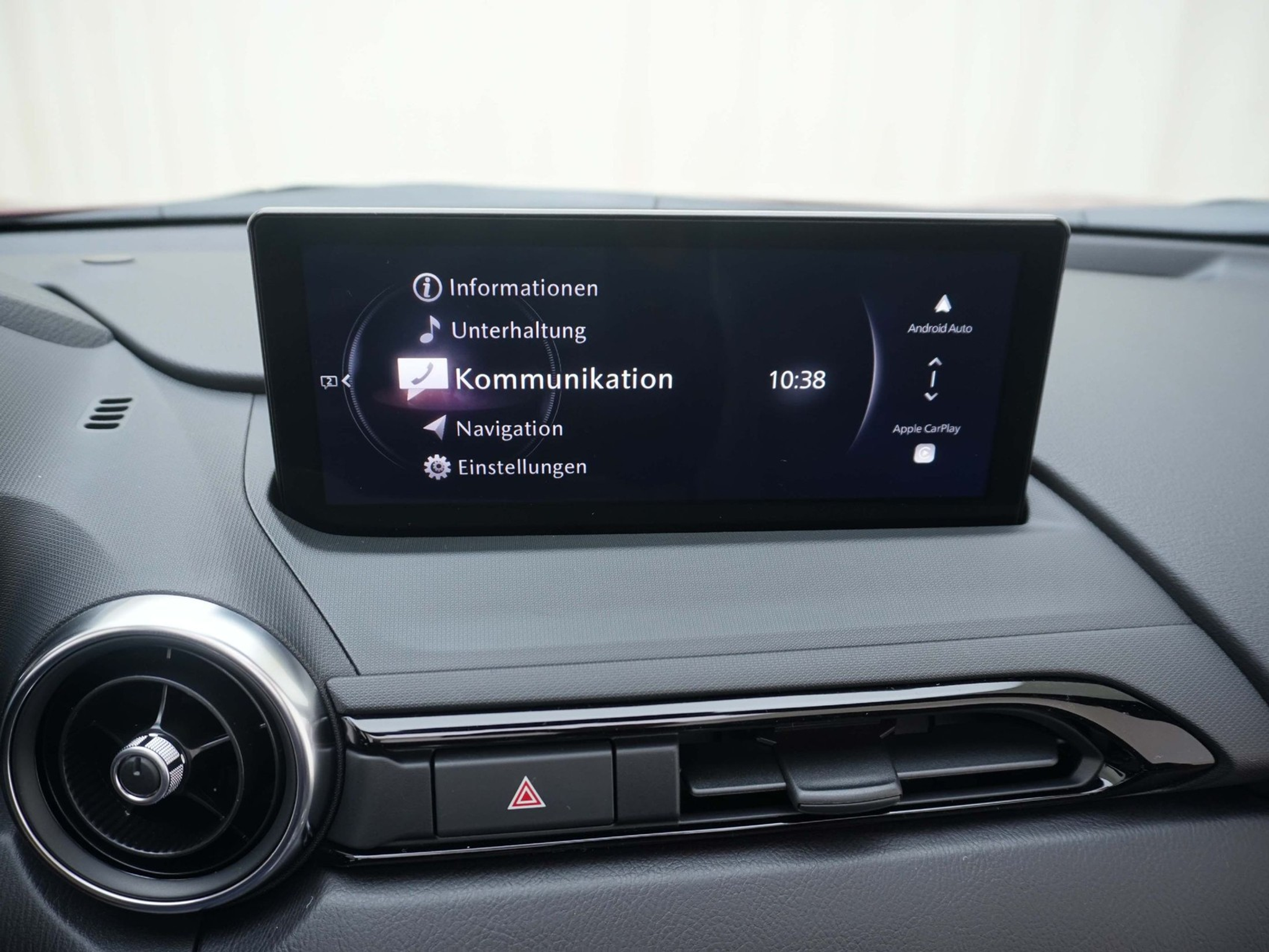 listing desktop thumbnail image 12